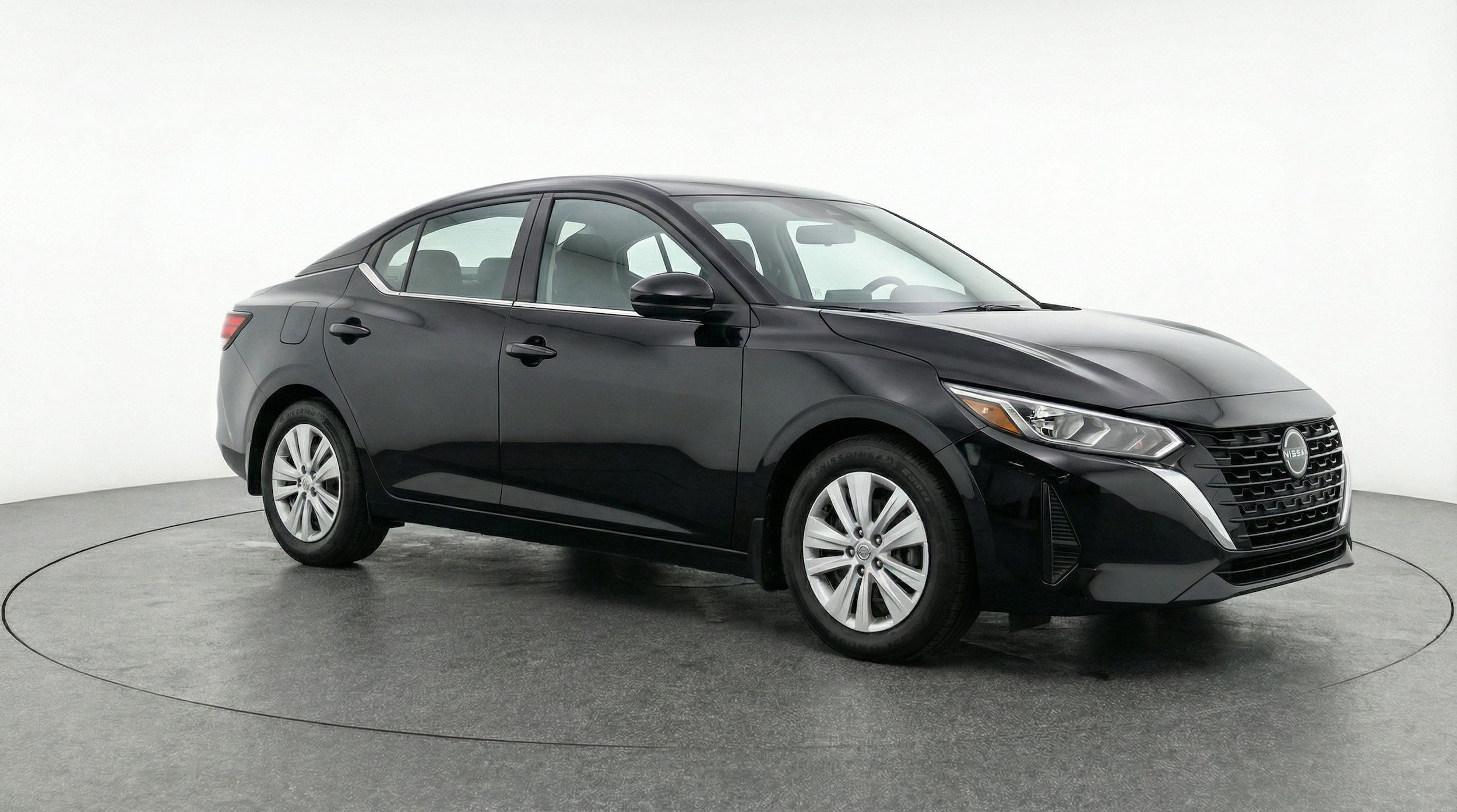 Thumbnail: 2025 Nissan Sentra - 1