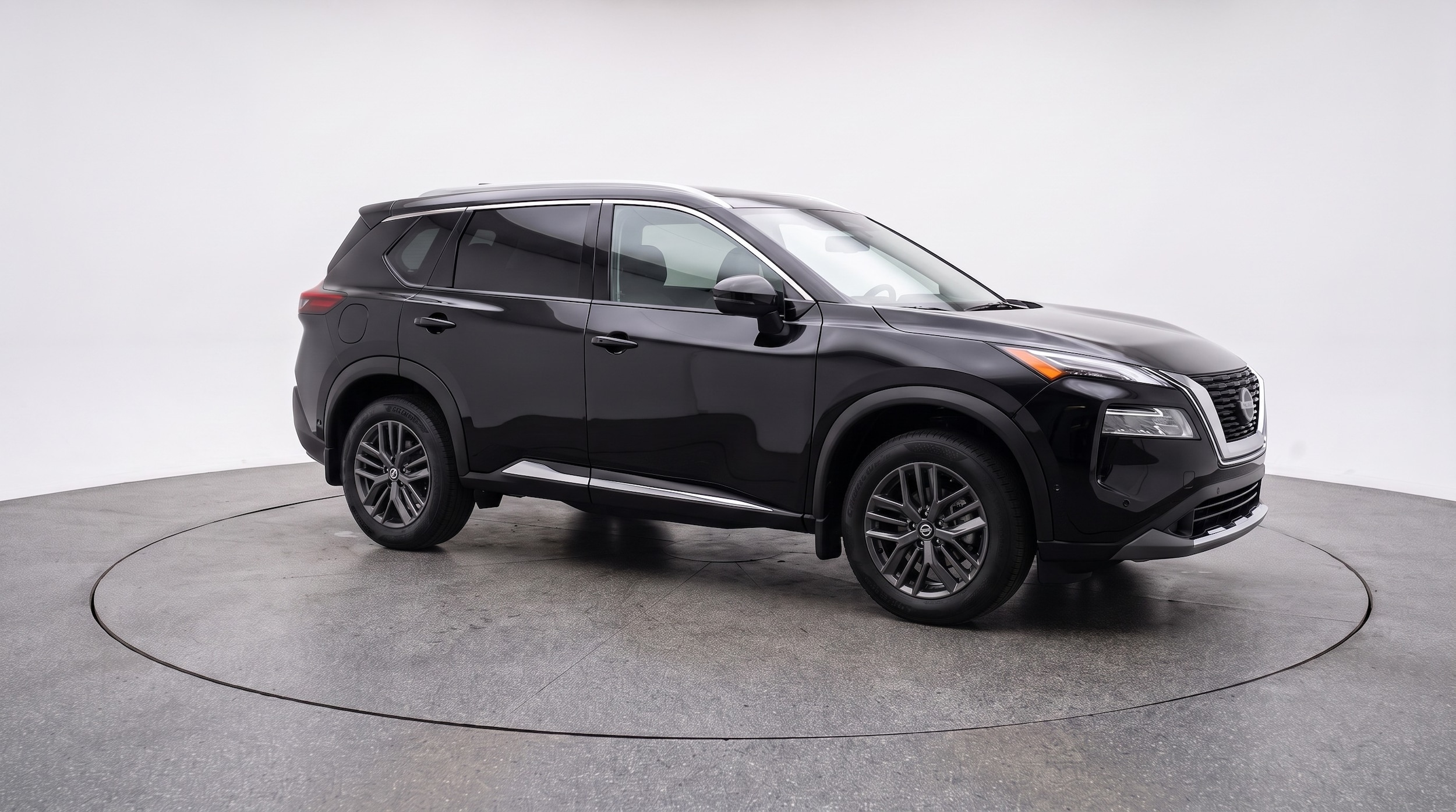 Thumbnail: 2026 Nissan Rogue - 1