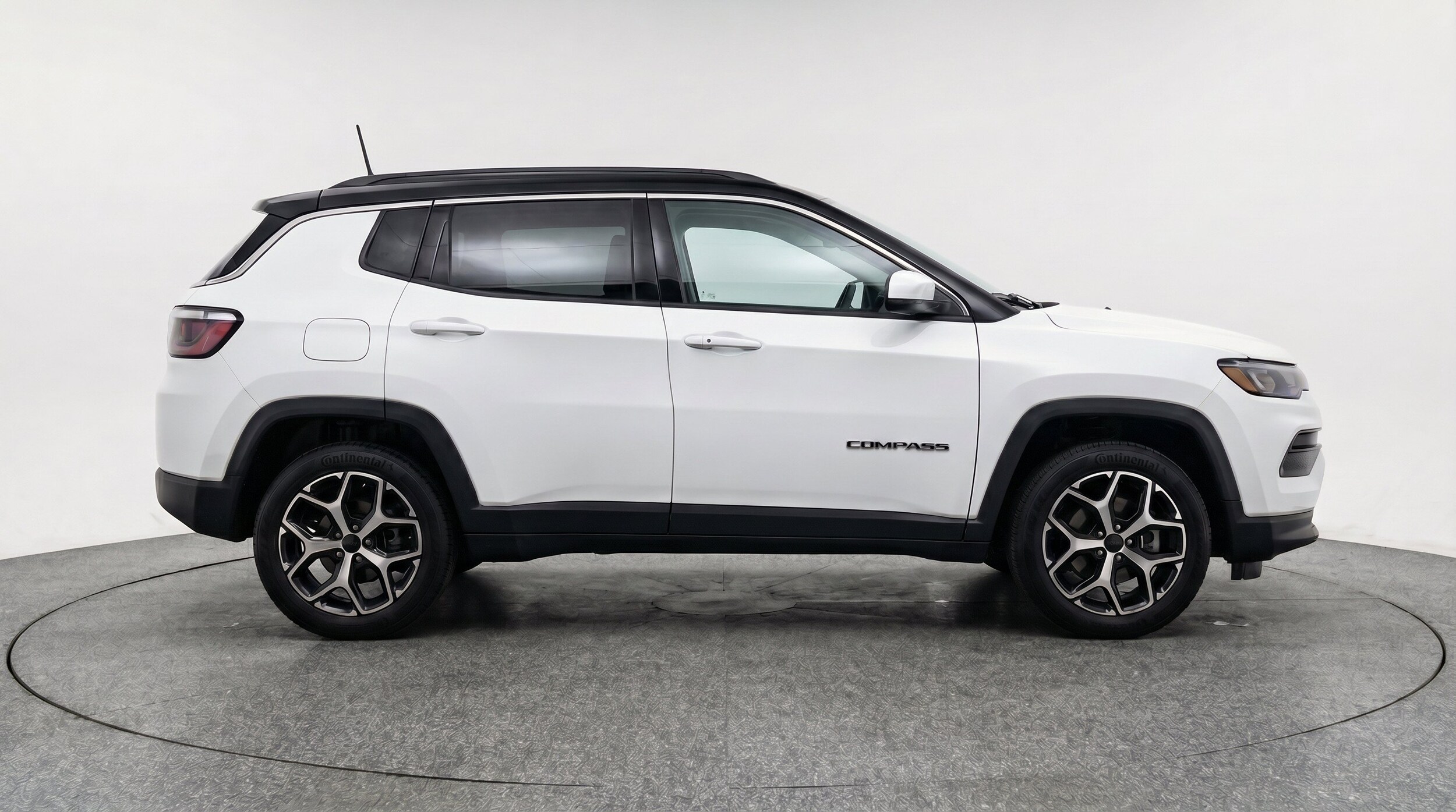 Thumbnail: 2025 Jeep Compass - 10