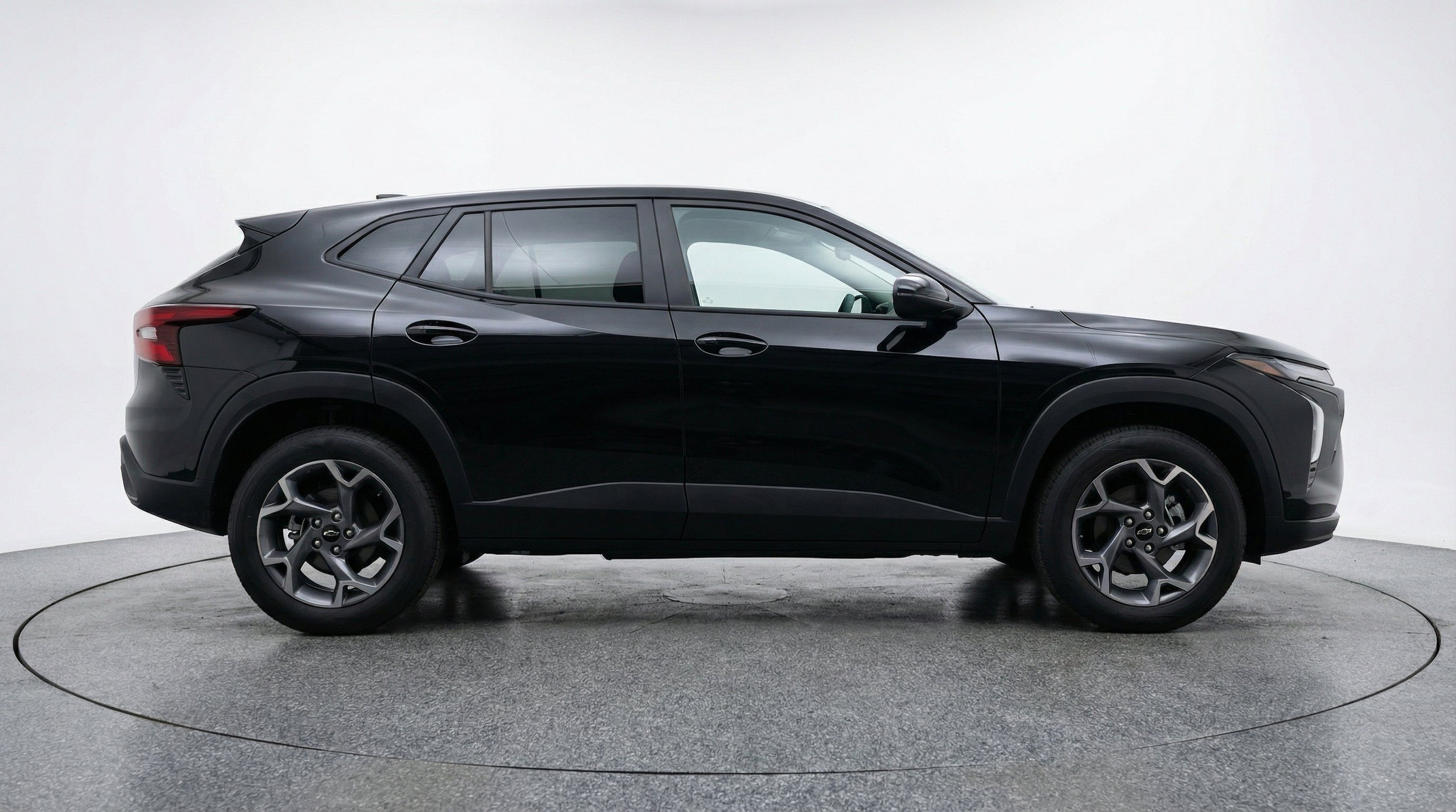 Thumbnail: 2025 Chevrolet Trax - 11