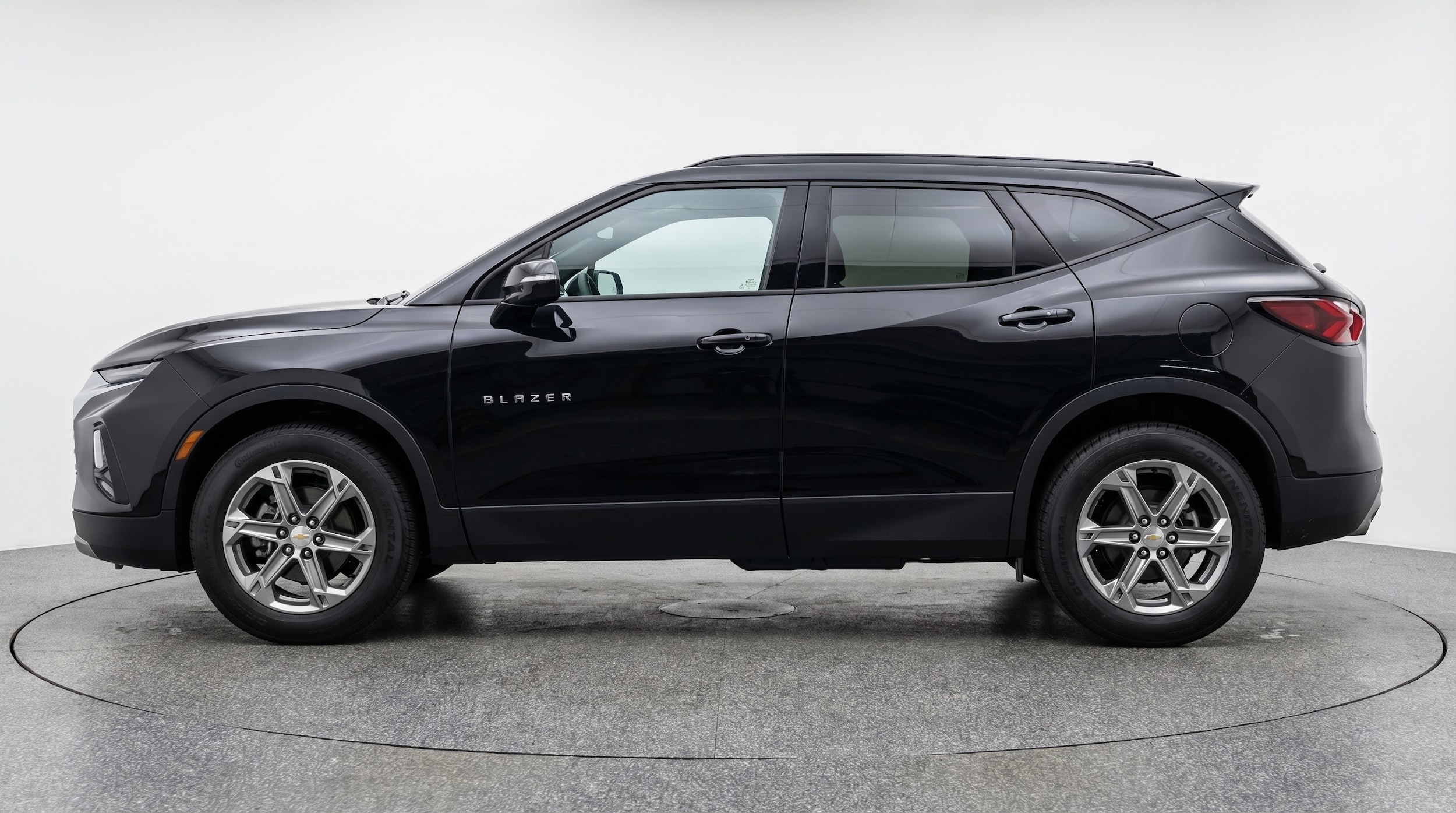 Thumbnail: 2025 Chevrolet Blazer - 4