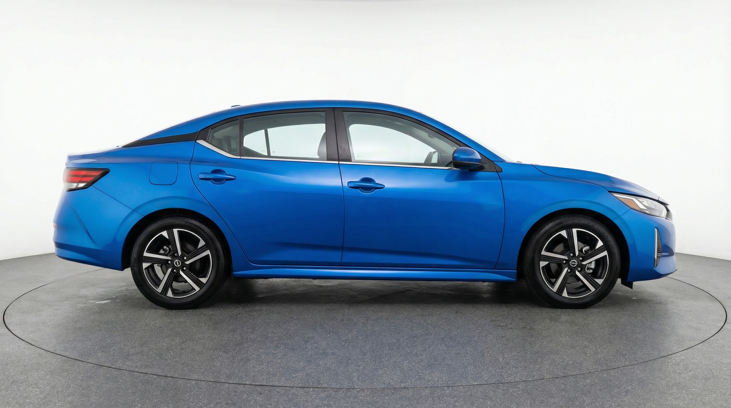 Thumbnail: 2025 Nissan Sentra - 8