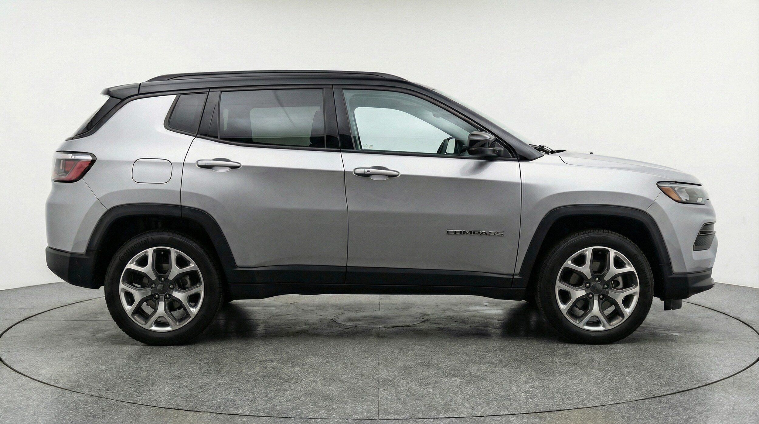 Thumbnail: 2025 Jeep Compass - 8