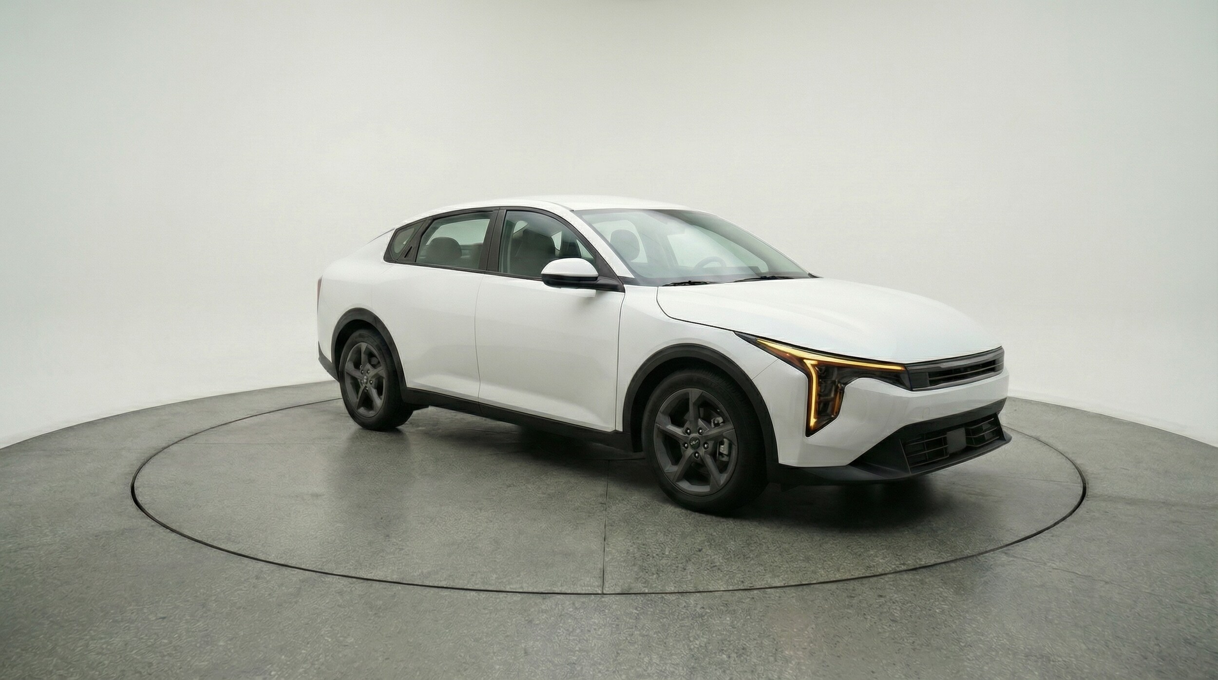 Thumbnail: 2025 Kia K4 - 1