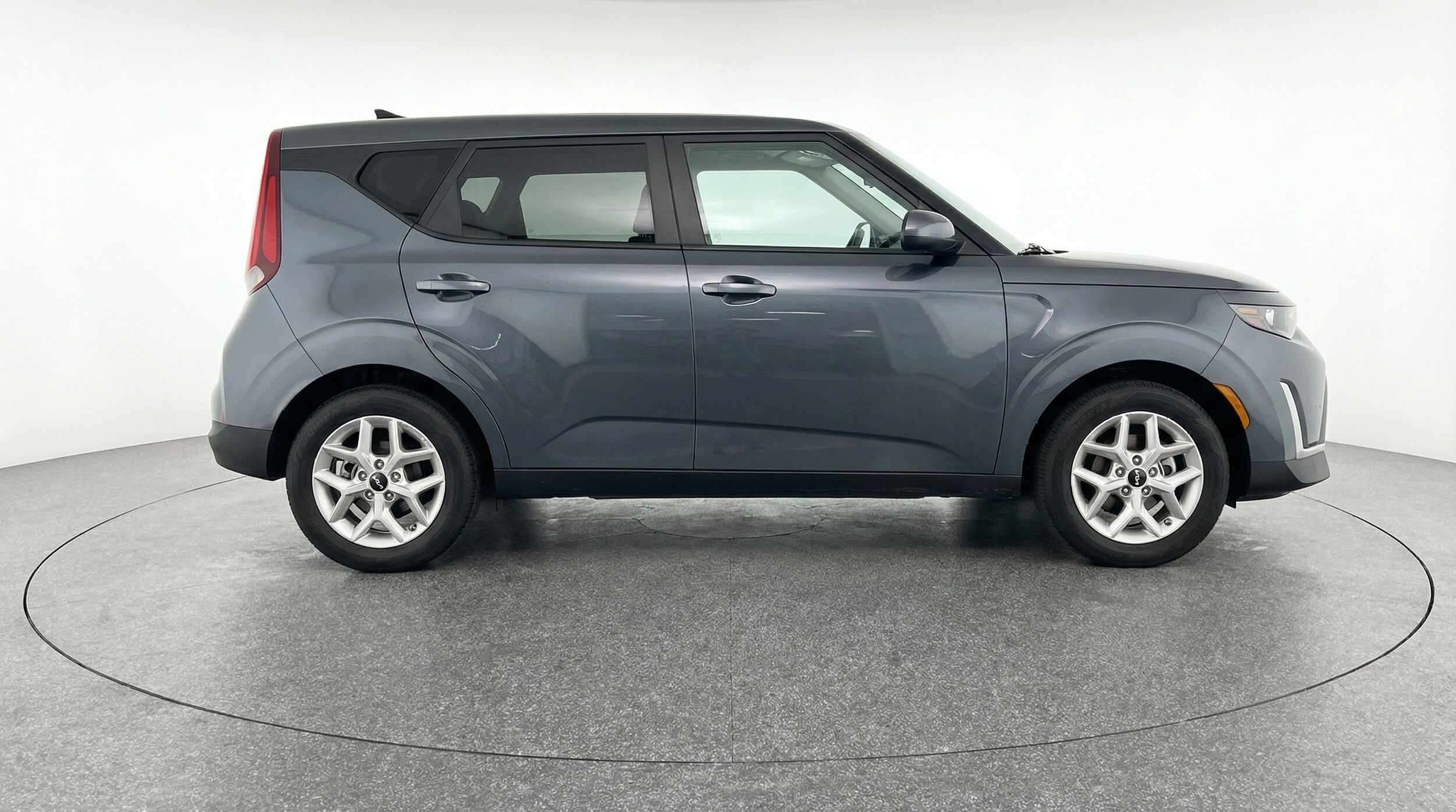 Thumbnail: 2025 Kia Soul - 8