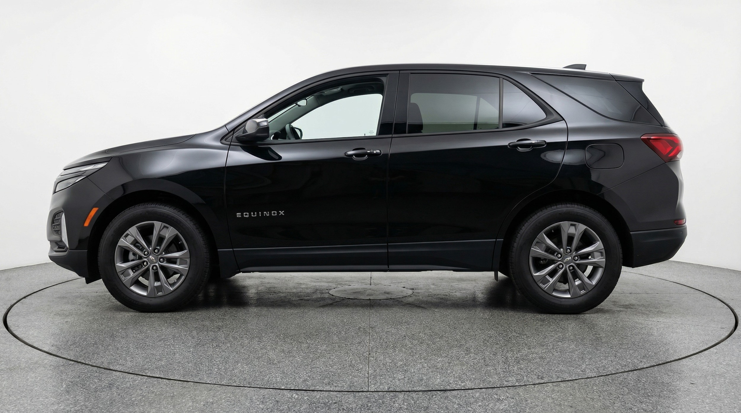 Thumbnail: 2025 Chevrolet Equinox - 4