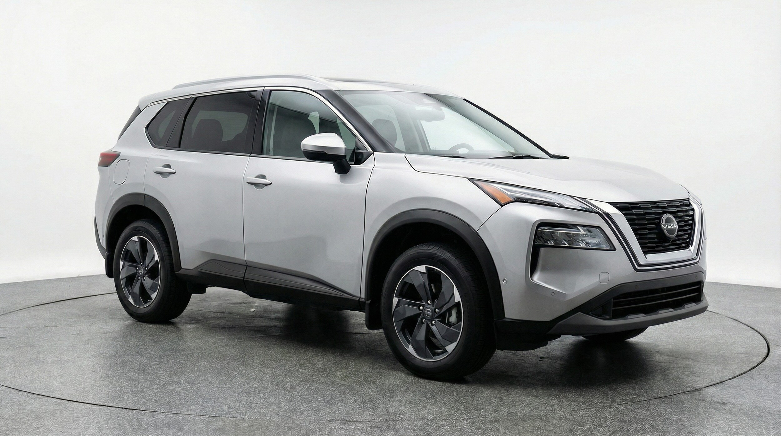 Thumbnail: 2025 Nissan Rogue - 1