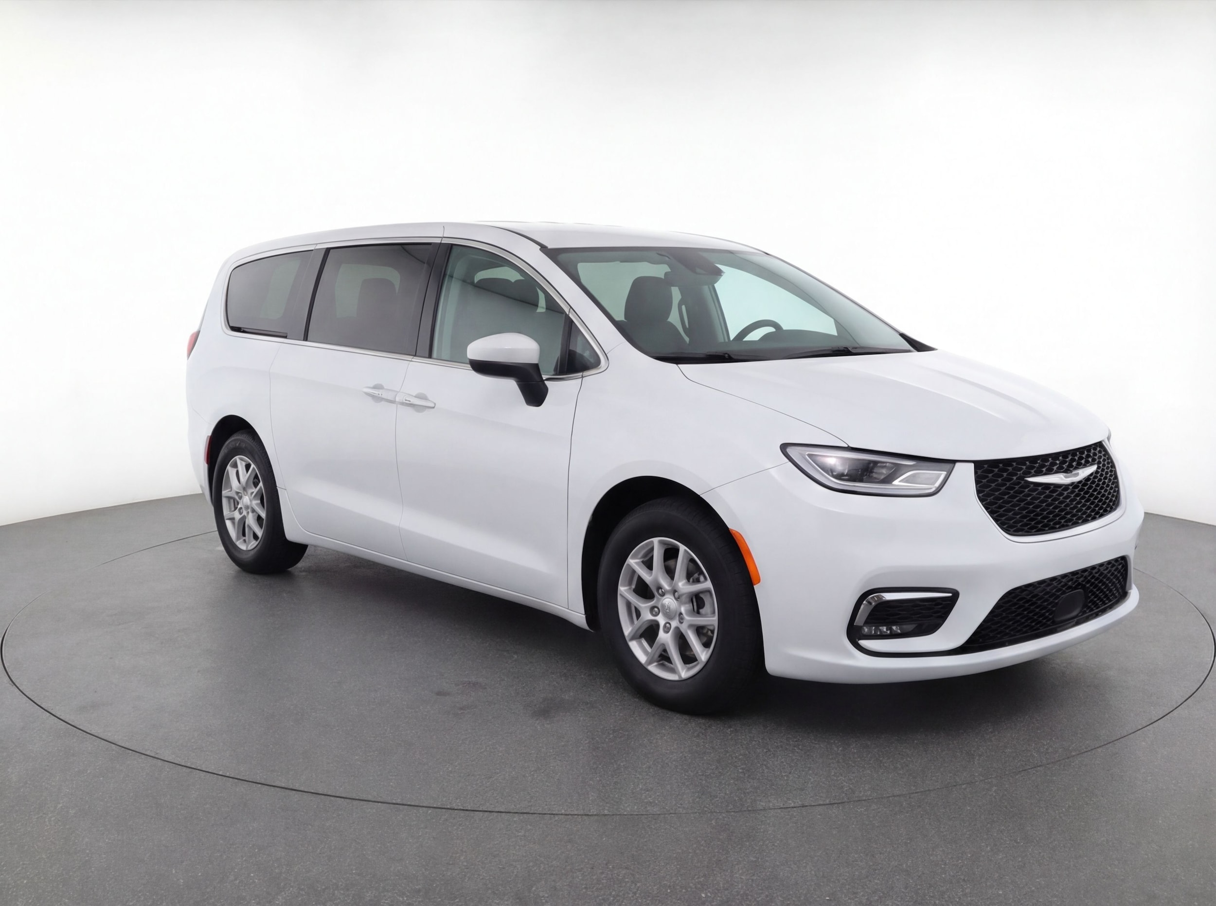 Thumbnail: 2024 Chrysler Pacifica - 1