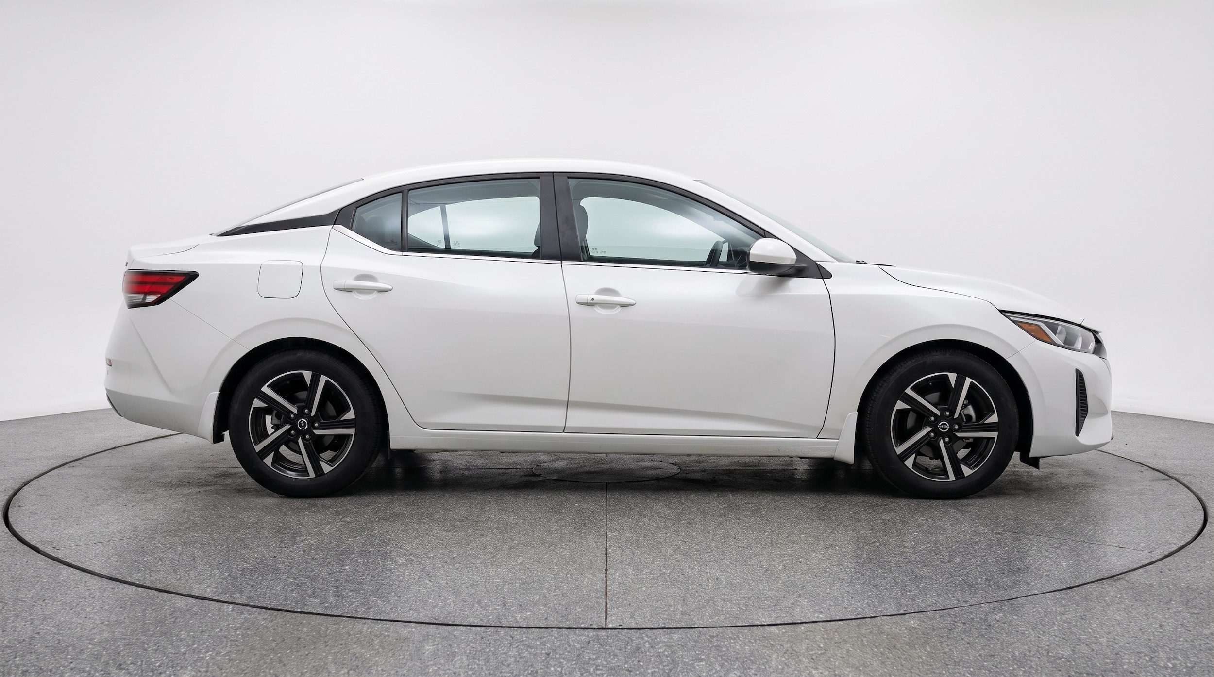 Thumbnail: 2025 Nissan Sentra - 8