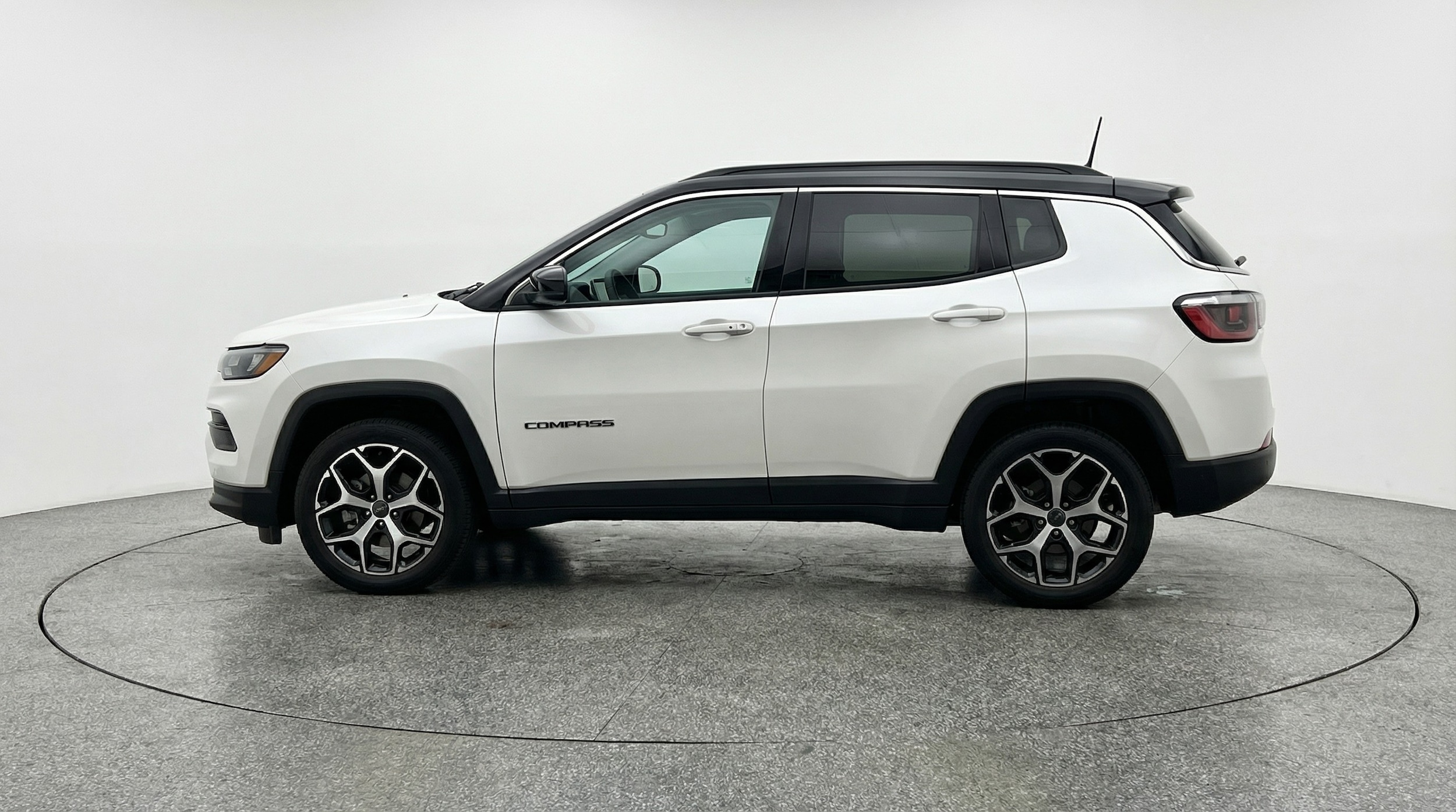 Thumbnail: 2025 Jeep Compass - 4