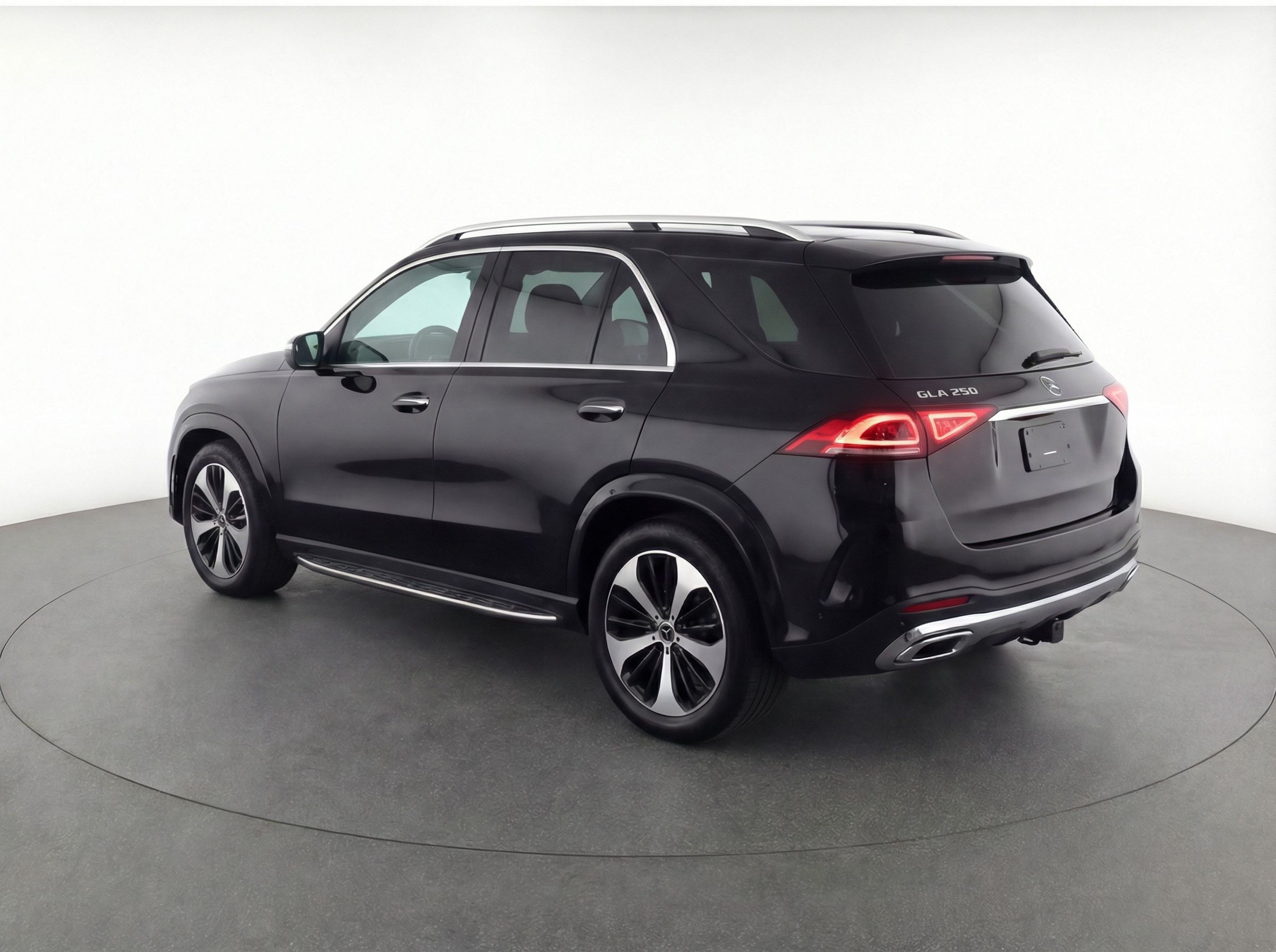 Thumbnail: 2025 Mercedes-Benz GLA - 5