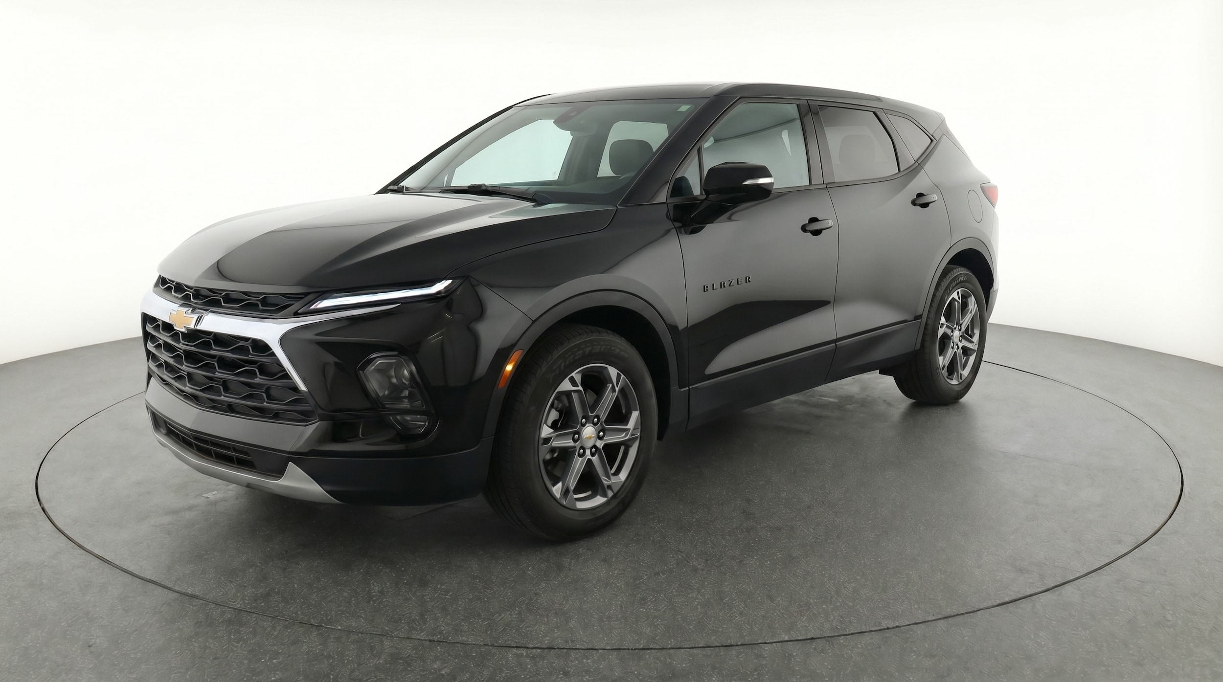 Thumbnail: 2025 Chevrolet Blazer - 3