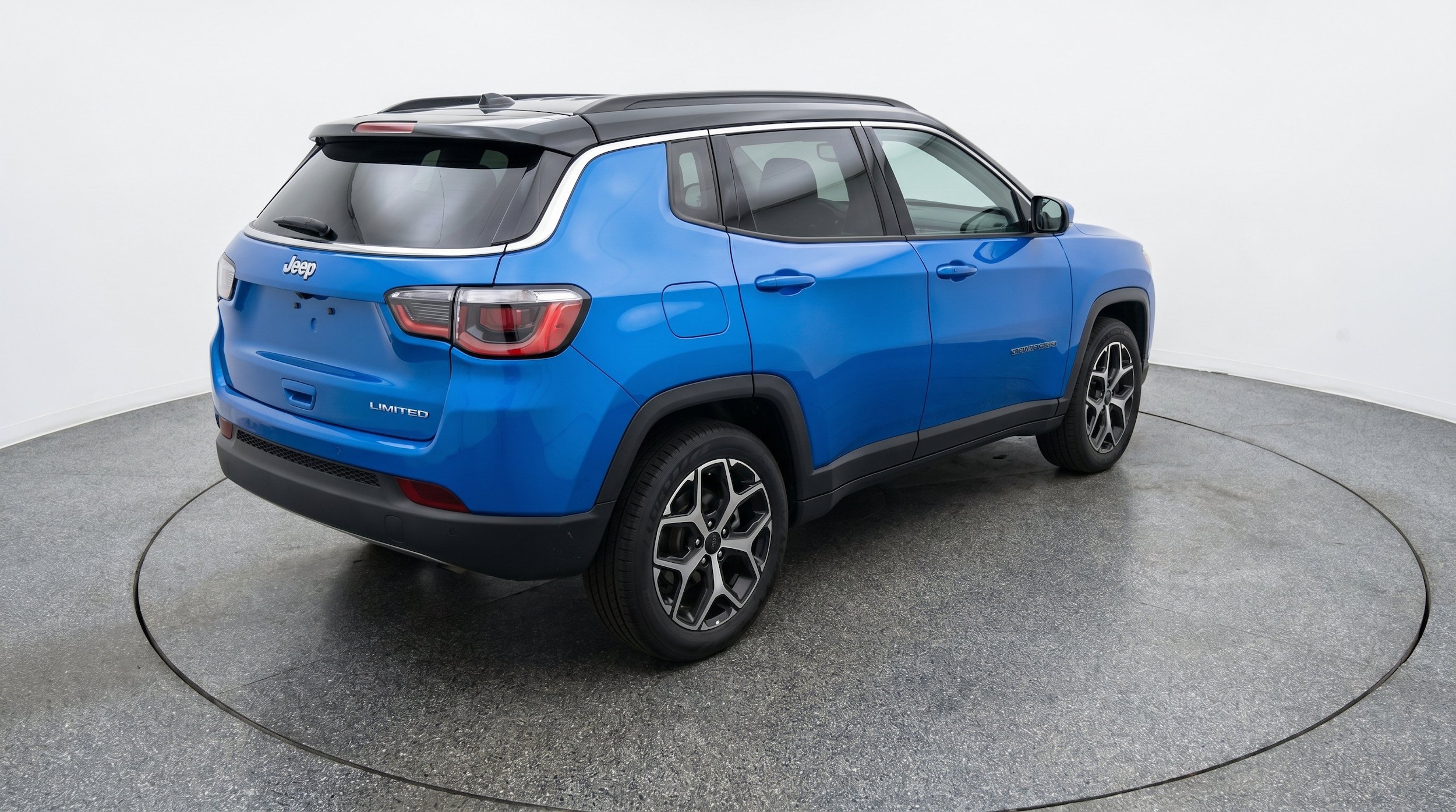 Thumbnail: 2025 Jeep Compass - 9