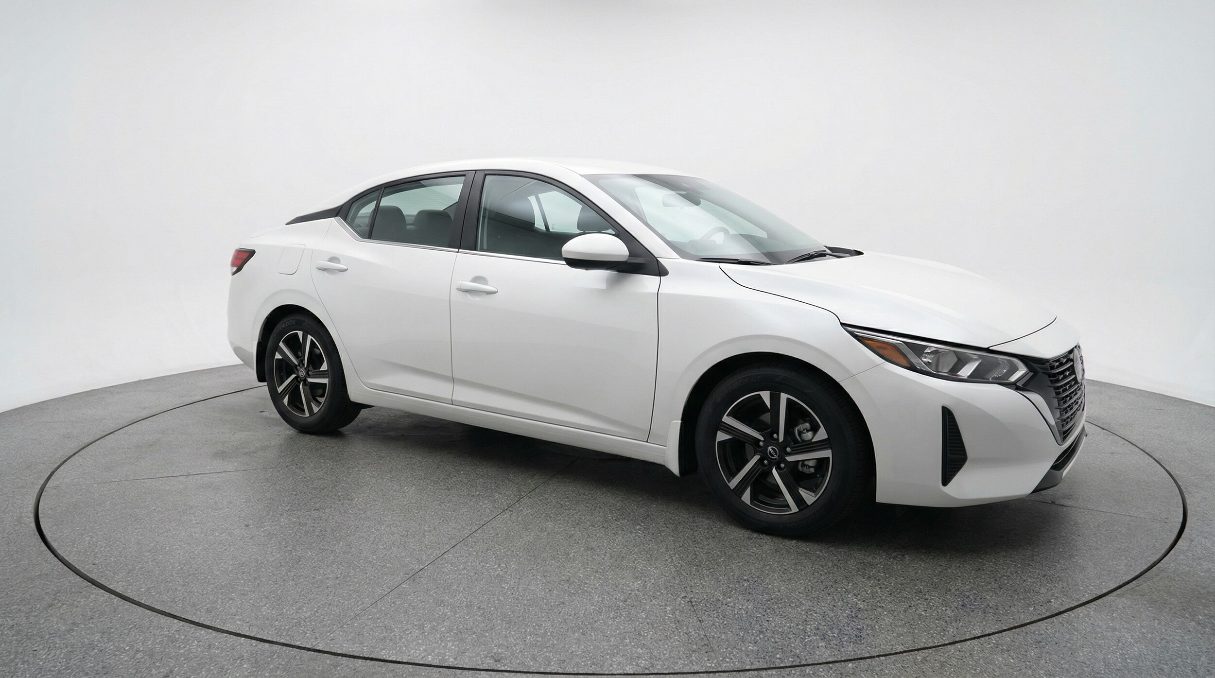 Thumbnail: 2025 Nissan Sentra - 1