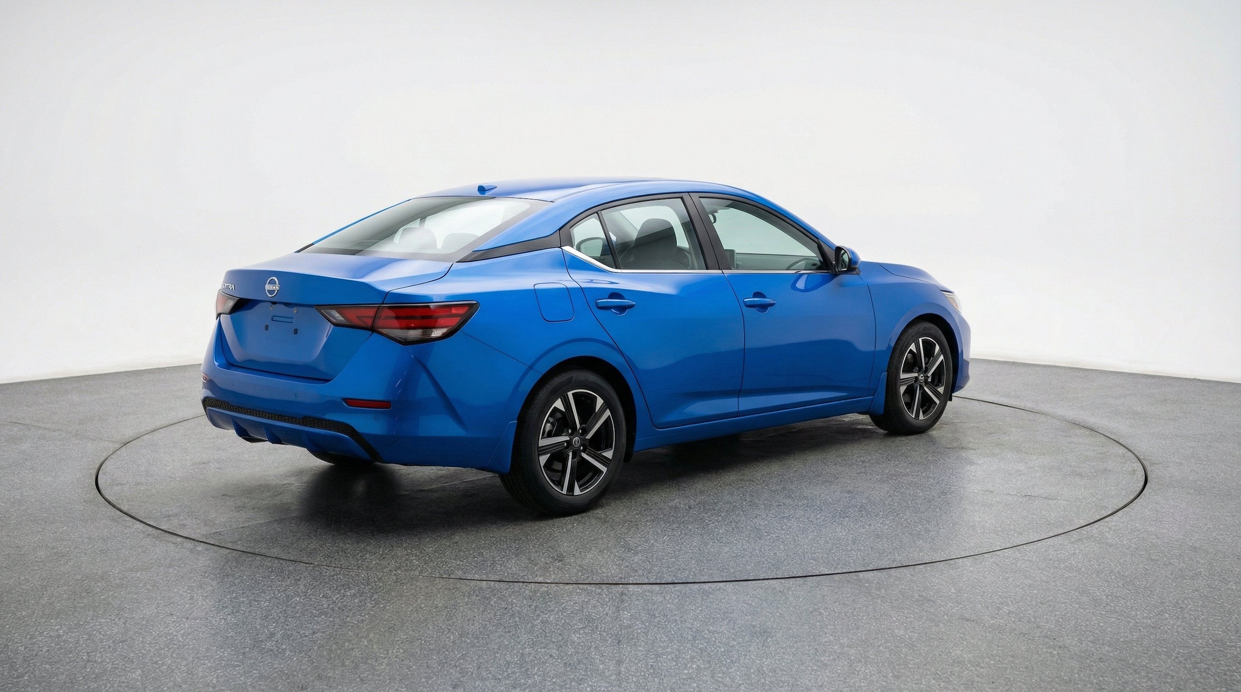 Thumbnail: 2025 Nissan Sentra - 9