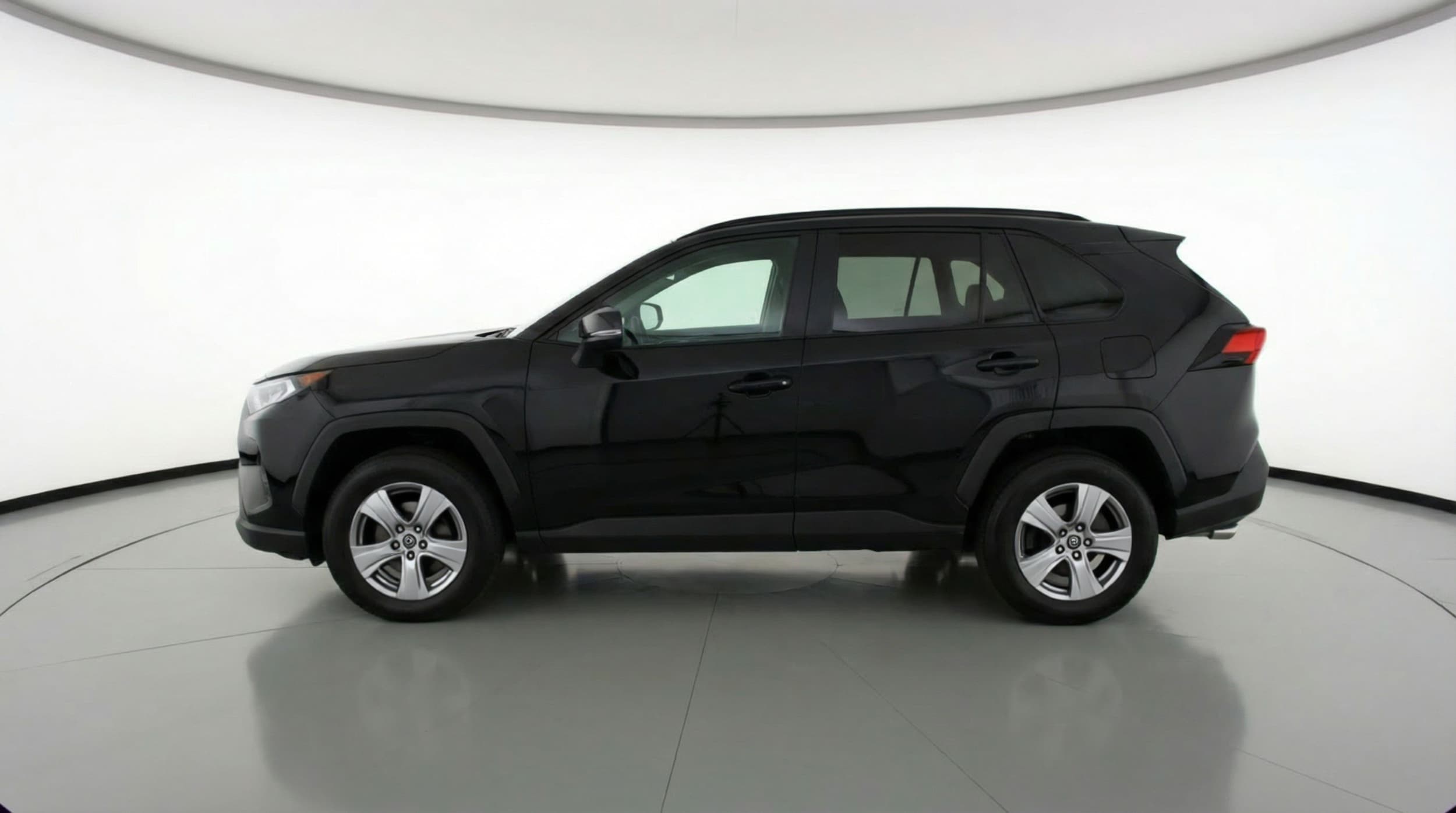 Thumbnail: 2025 Toyota RAV4 - 4