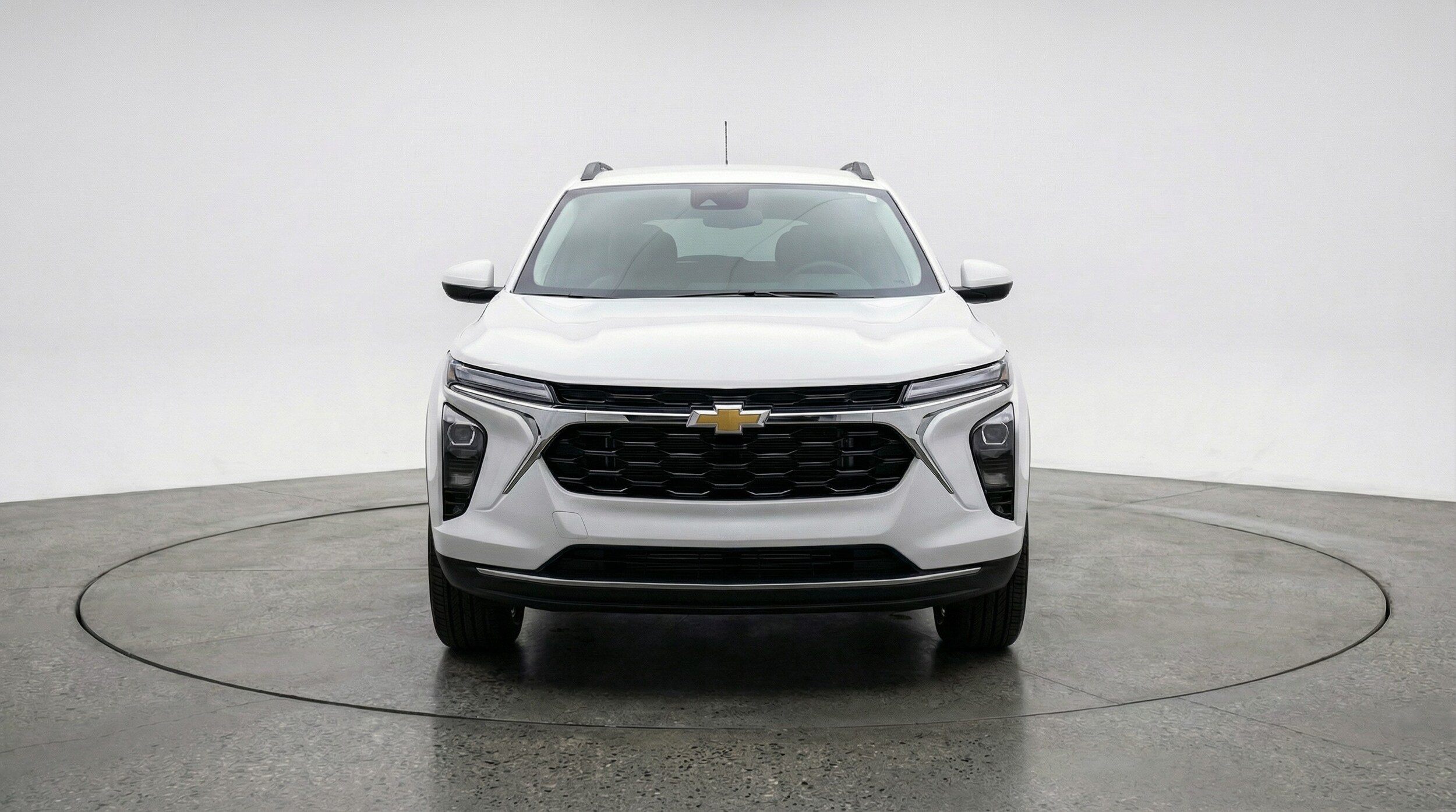 Thumbnail: 2025 Chevrolet Trax - 2