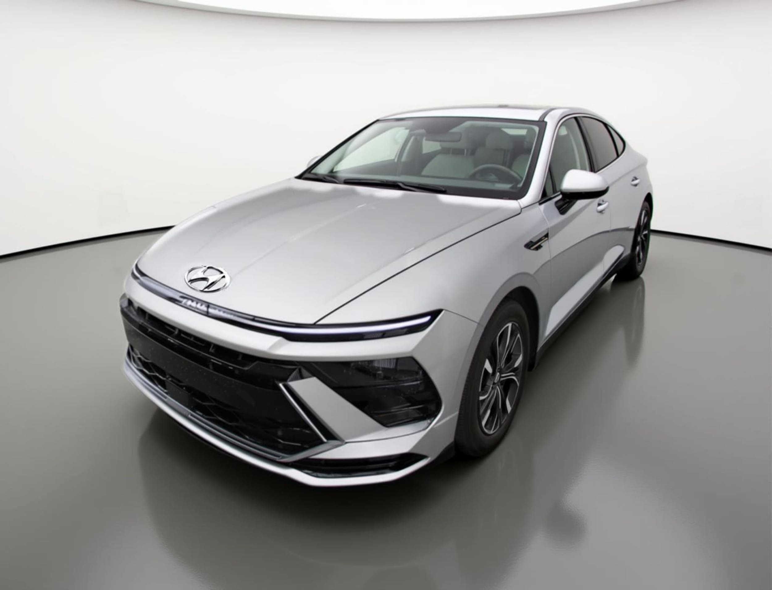 Thumbnail: 2025 Hyundai Sonata - 3