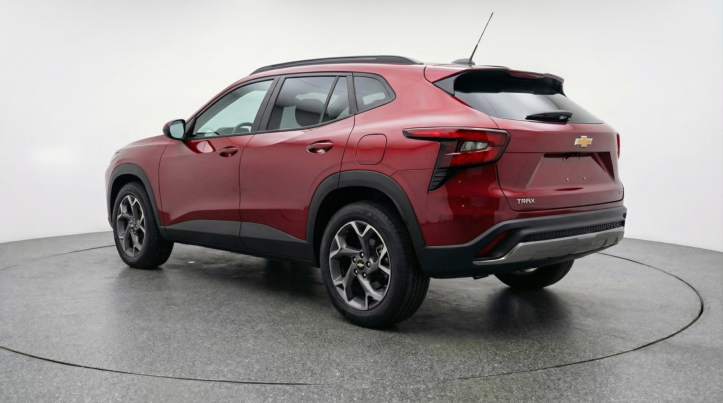 Thumbnail: 2025 Chevrolet Trax - 5