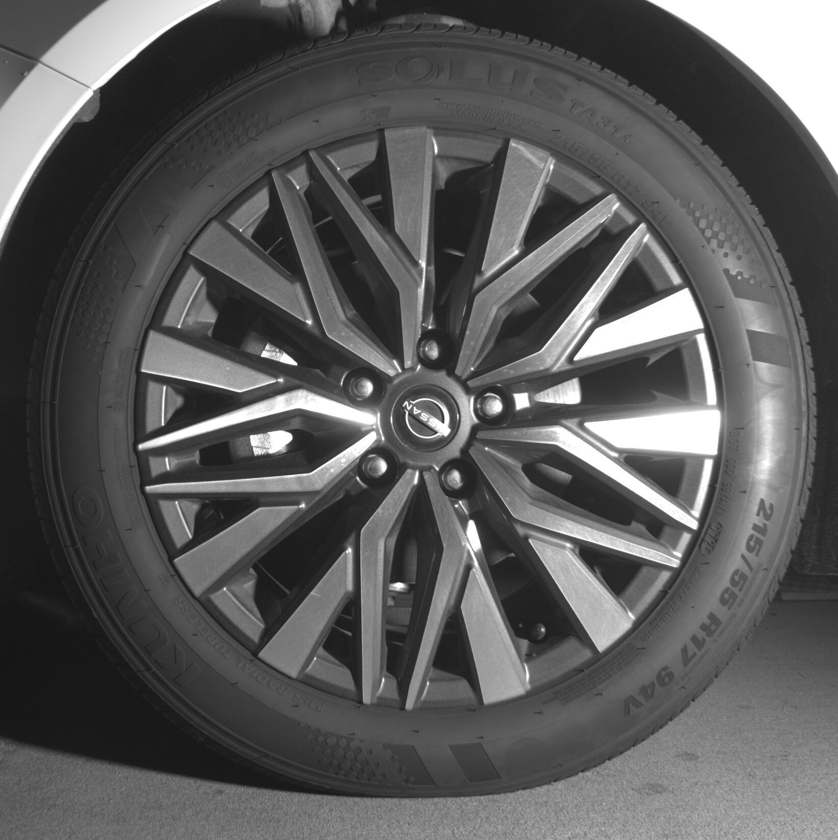 Thumbnail: 2025 Nissan Altima - 9