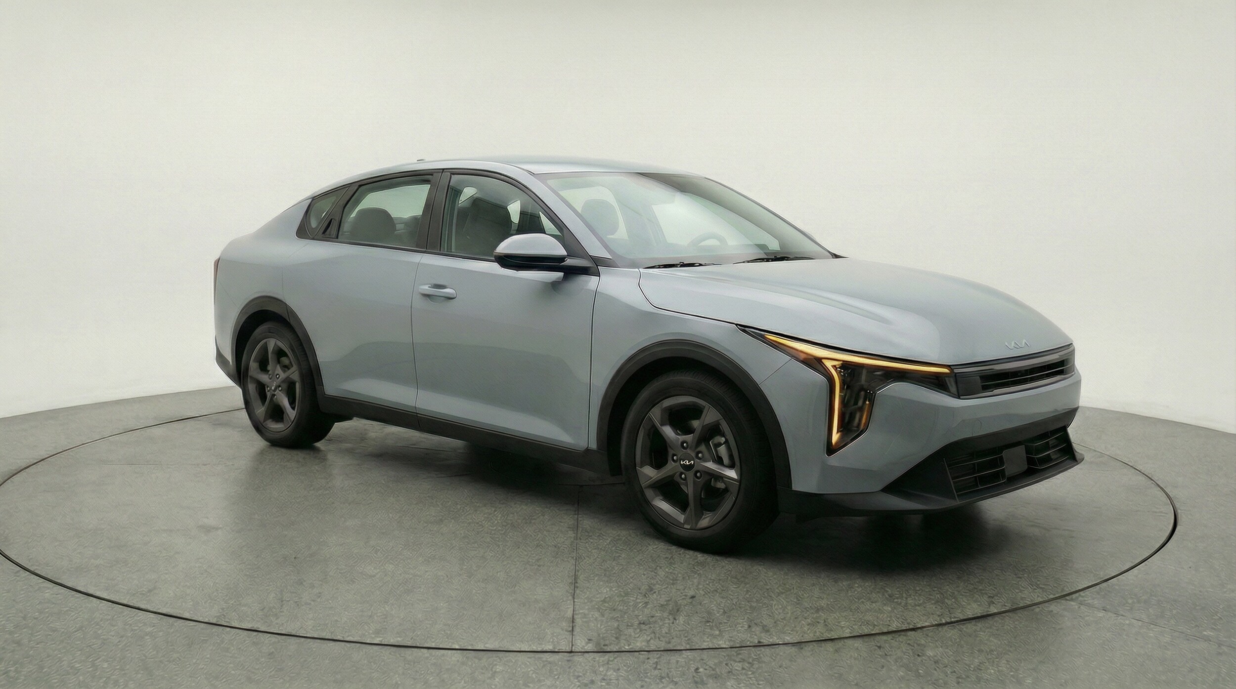 Thumbnail: 2025 Kia K4 - 1