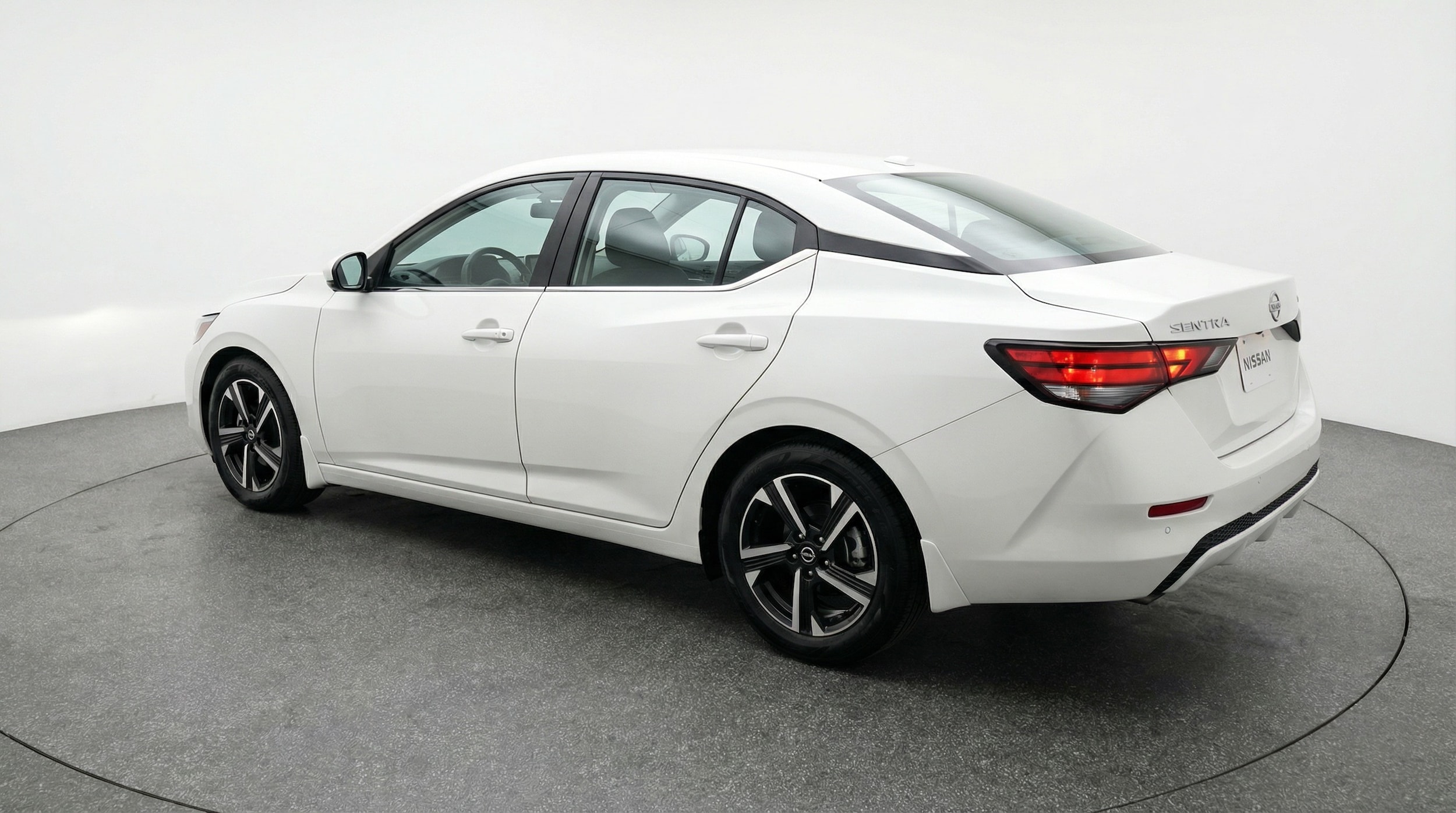 Thumbnail: 2025 Nissan Sentra - 5