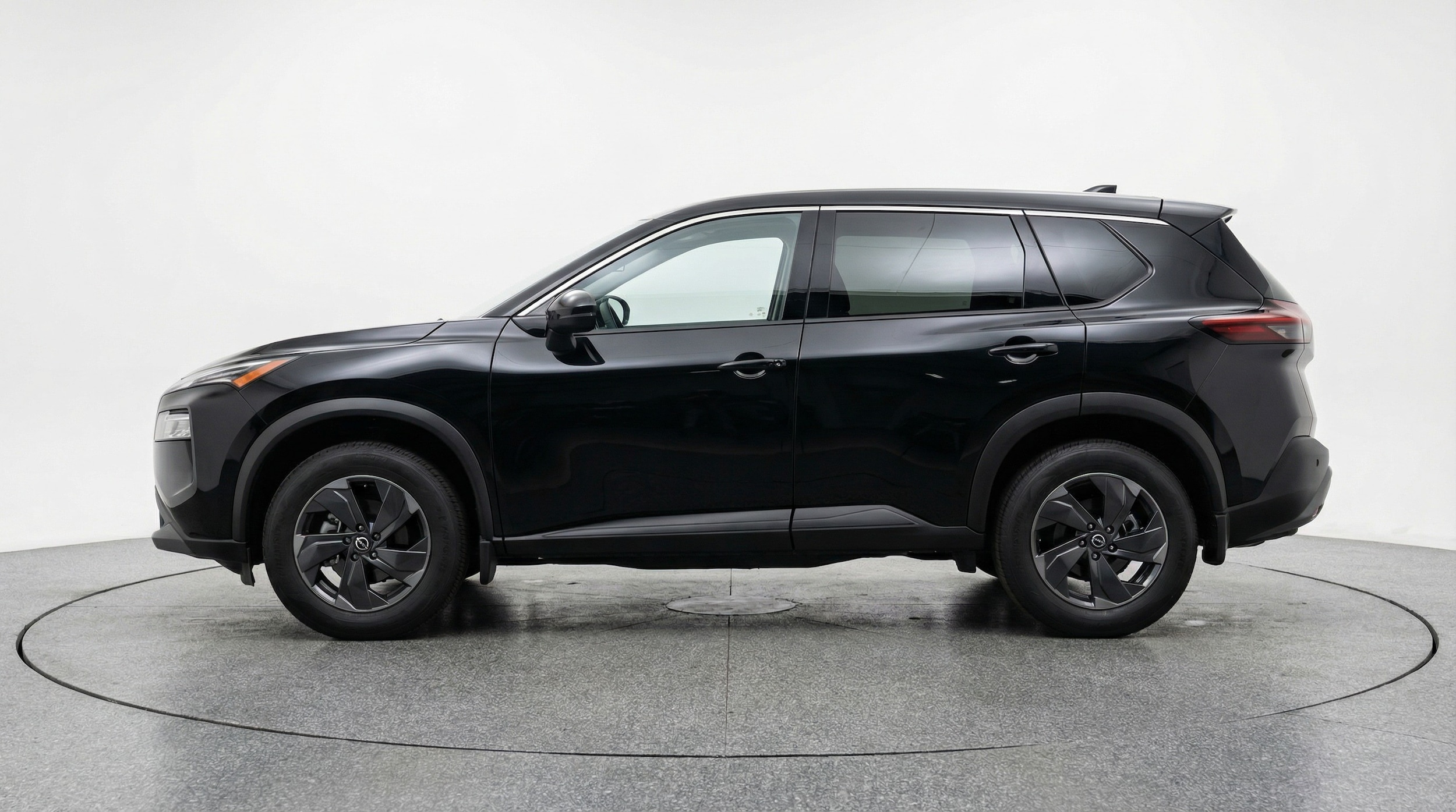 Thumbnail: 2025 Nissan Rogue - 4