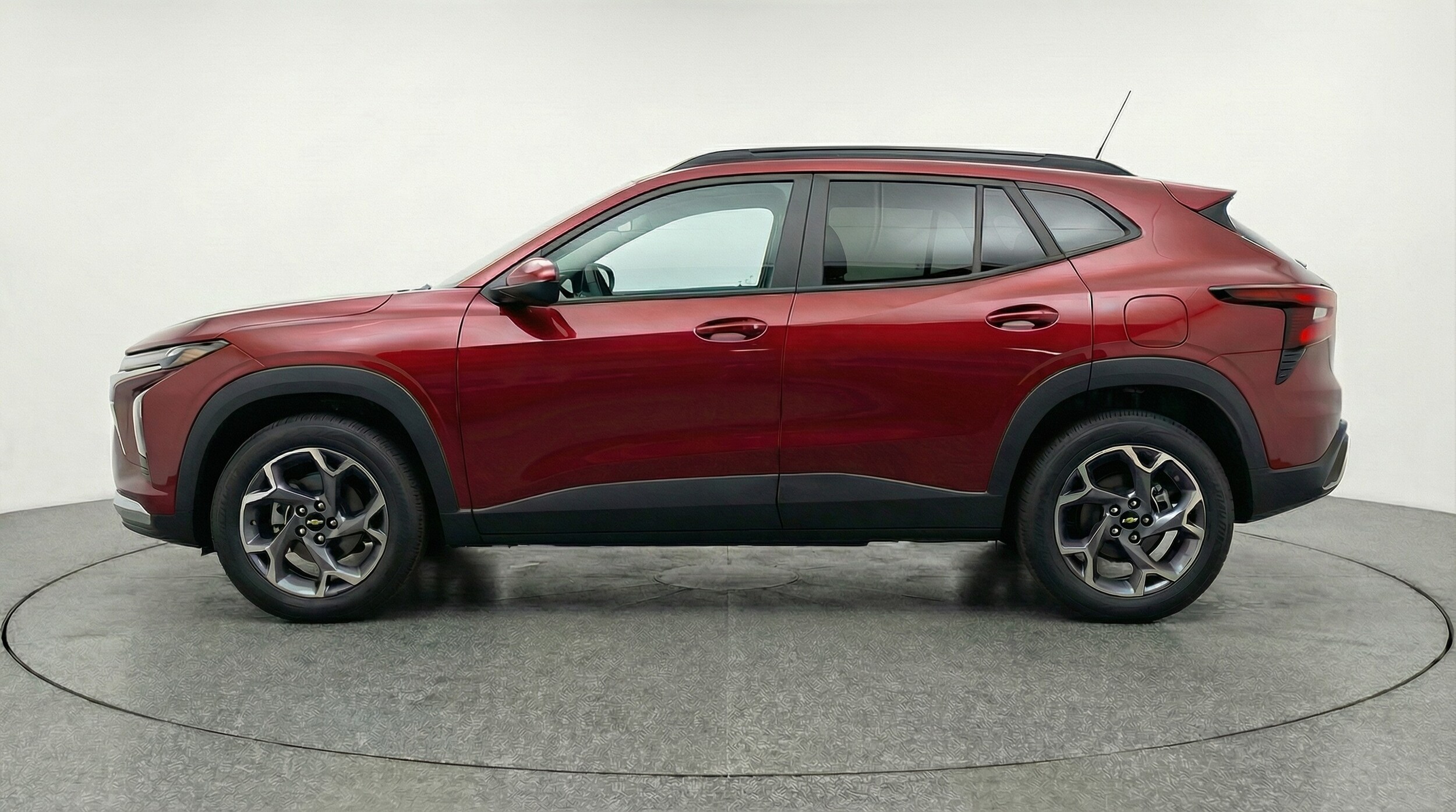 Thumbnail: 2025 Chevrolet Trax - 4