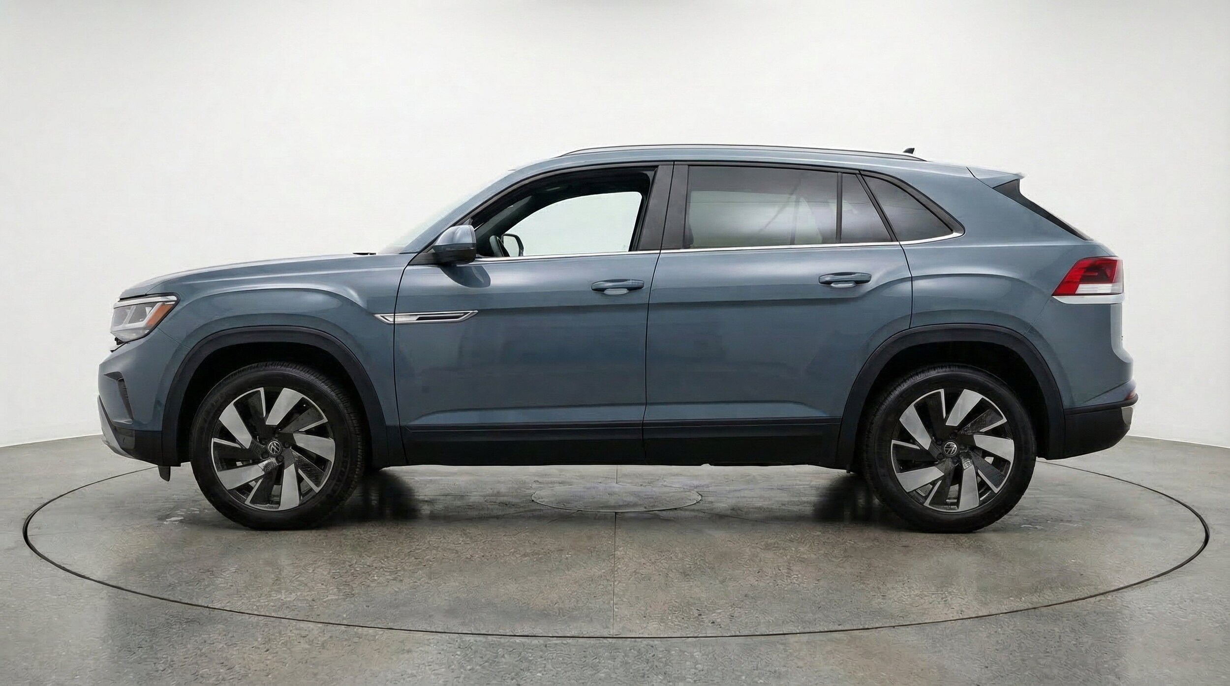 Thumbnail: 2026 Volkswagen Atlas - 5