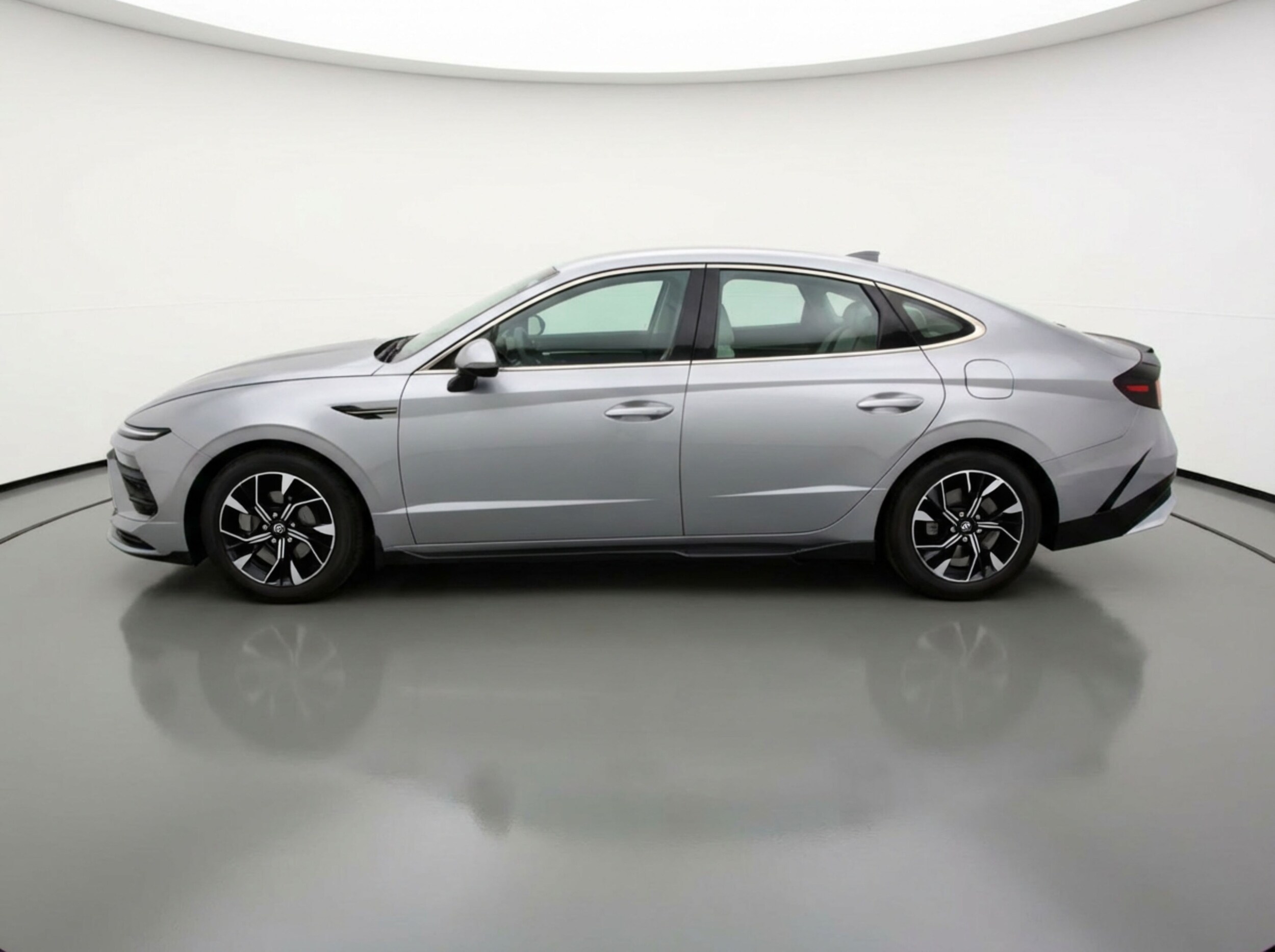 Thumbnail: 2025 Hyundai Sonata - 4