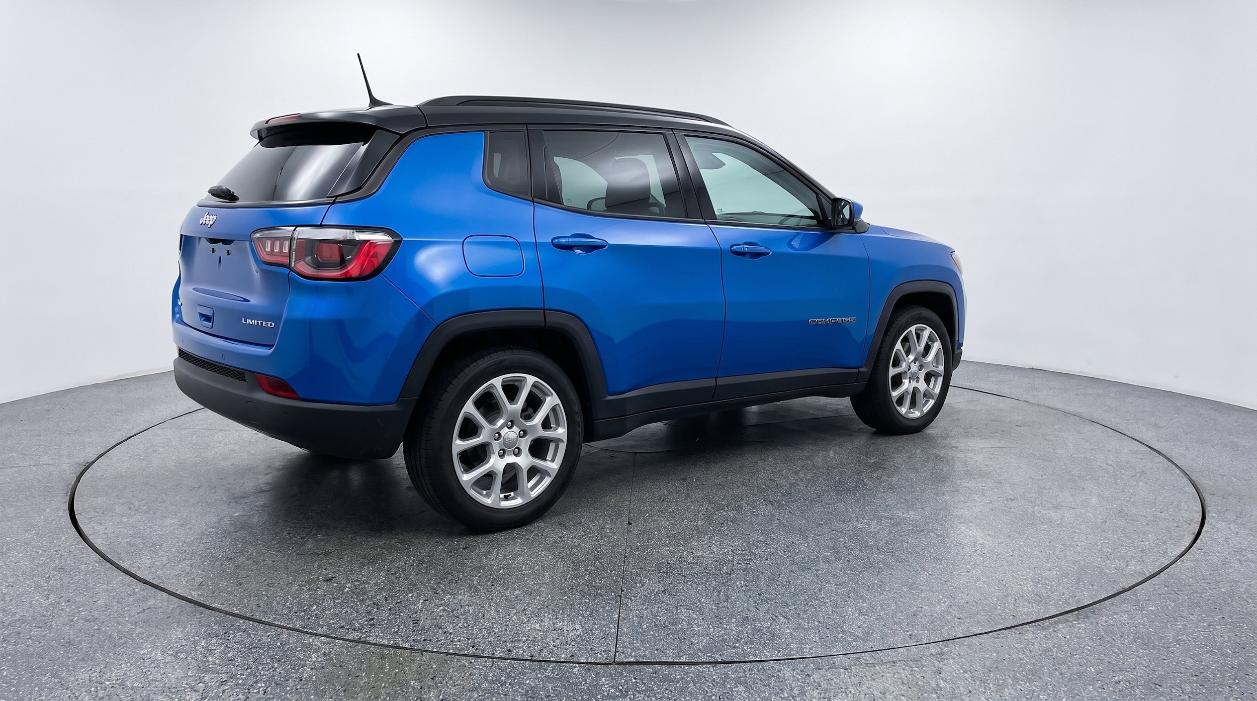 Thumbnail: 2025 Jeep Compass - 9
