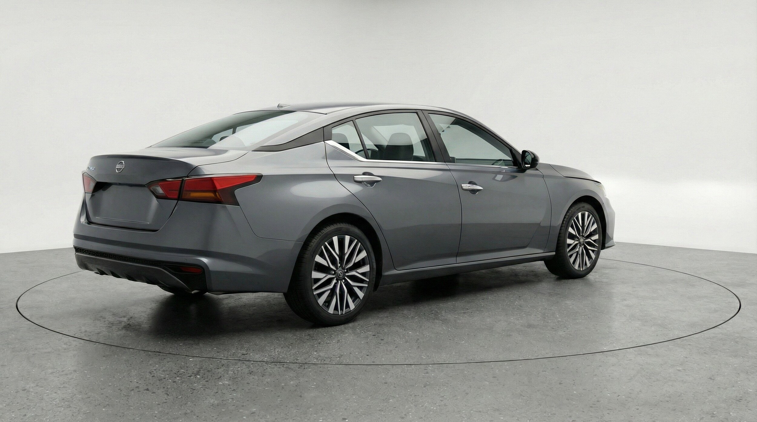 Thumbnail: 2025 Nissan Altima - 9
