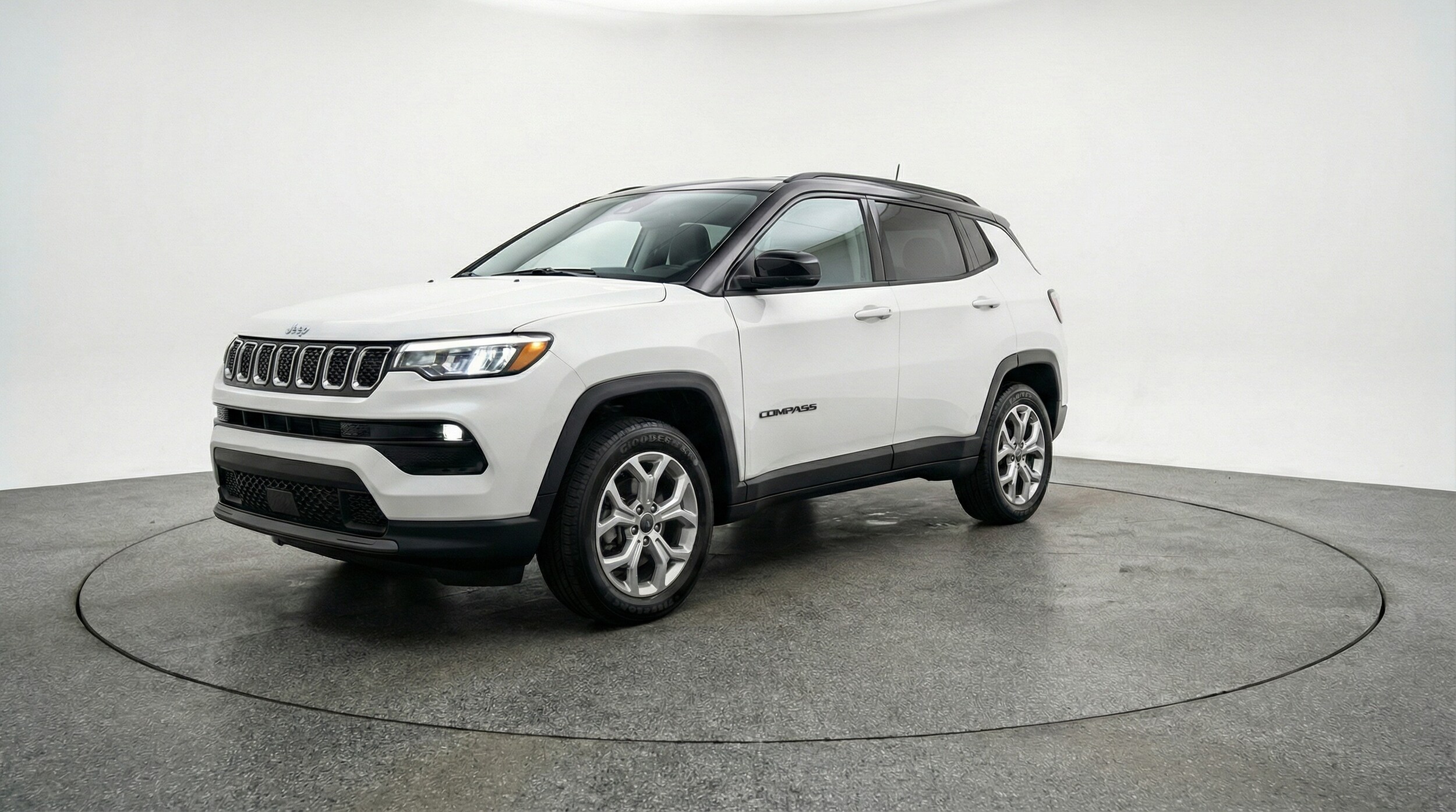 Thumbnail: 2025 Jeep Compass - 3