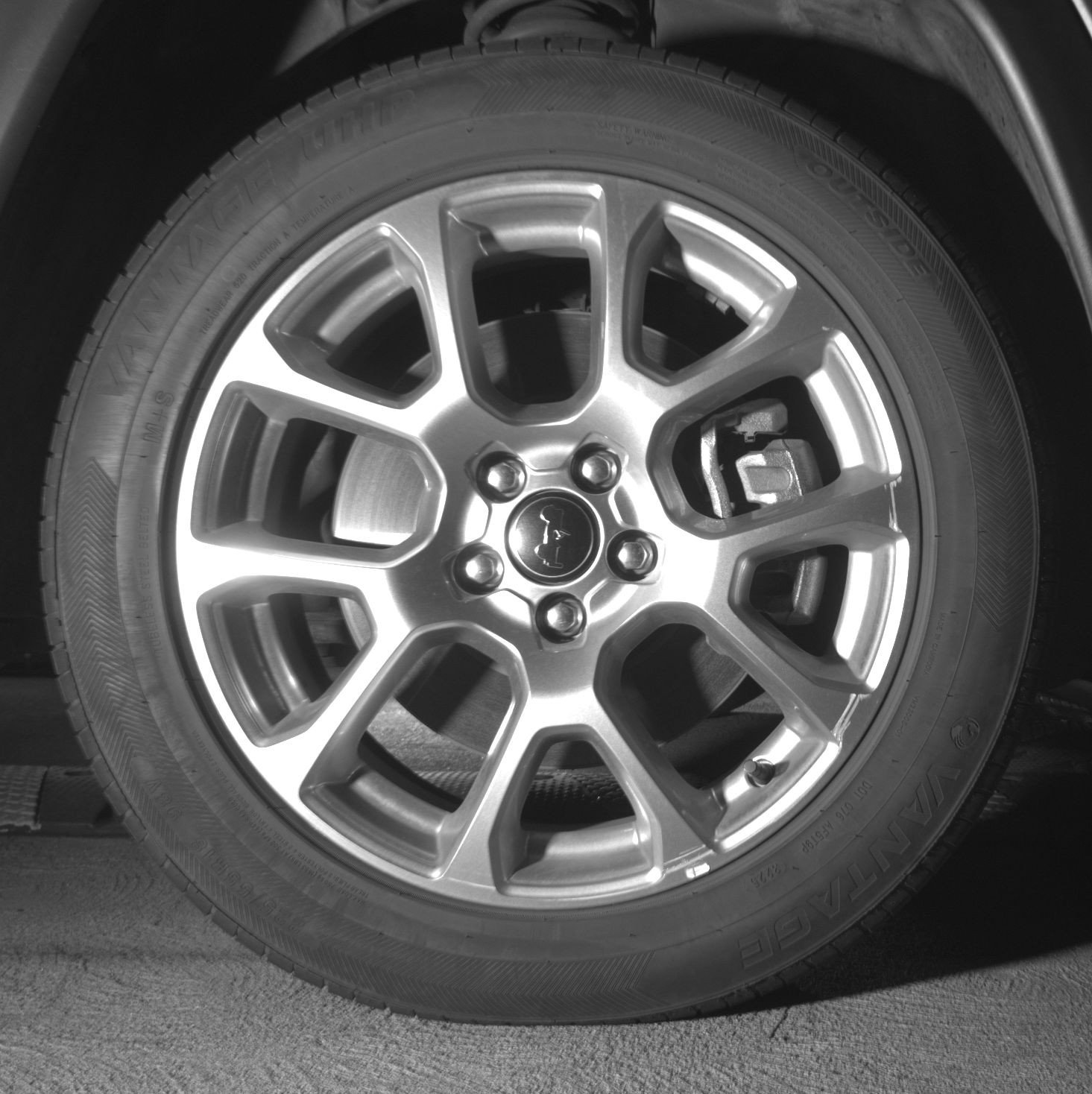 Thumbnail: 2025 Jeep Compass - 13