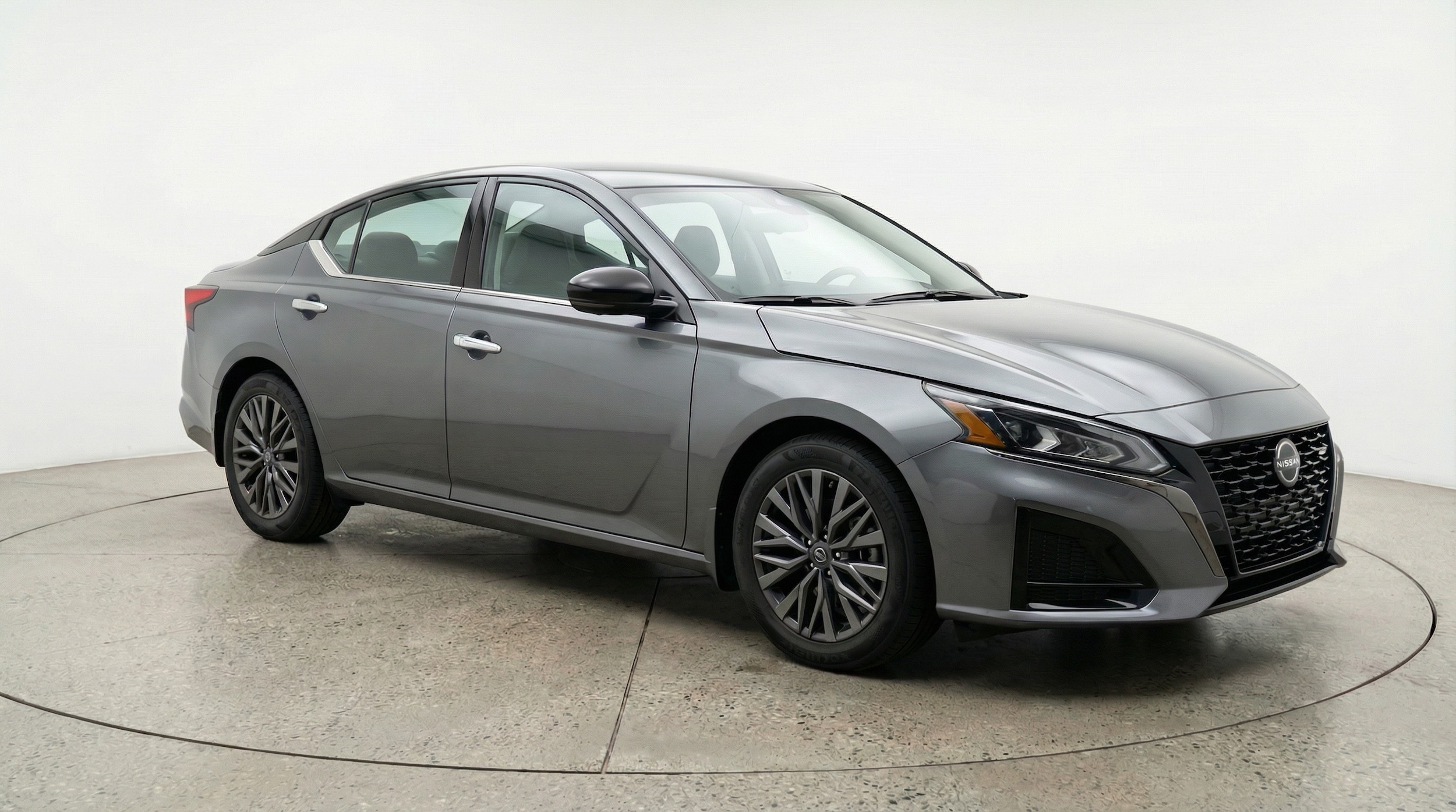 Thumbnail: 2025 Nissan Altima - 1