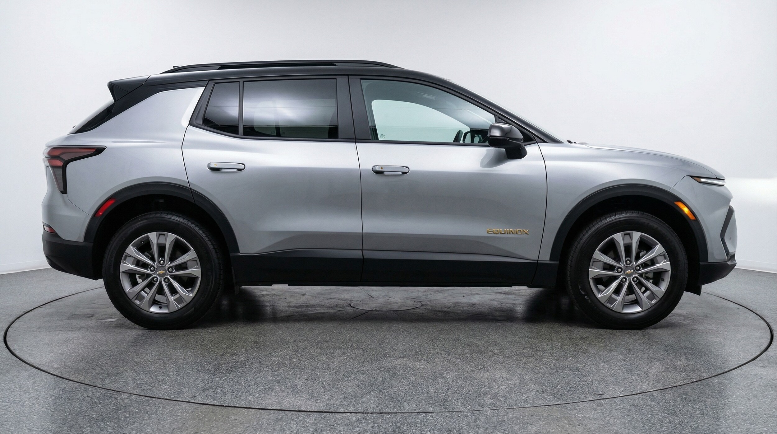 Thumbnail: 2025 Chevrolet Equinox - 8