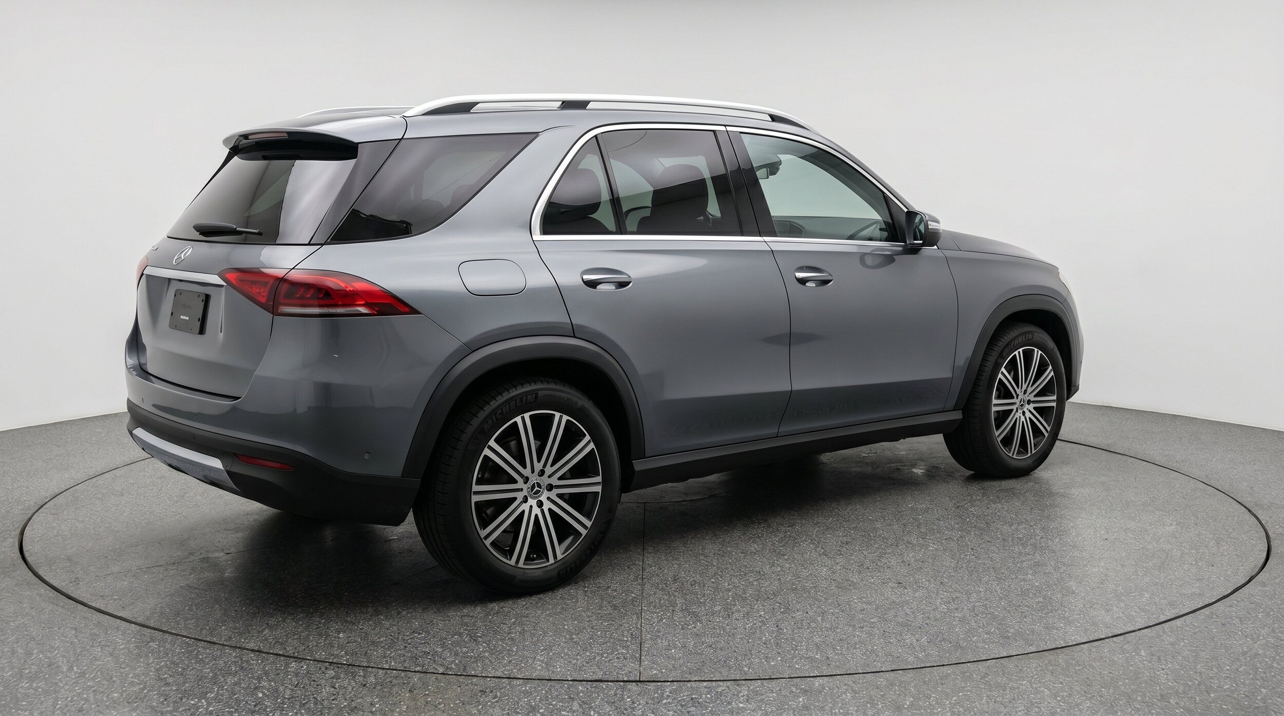Thumbnail: 2026 Mercedes-Benz GLE - 9