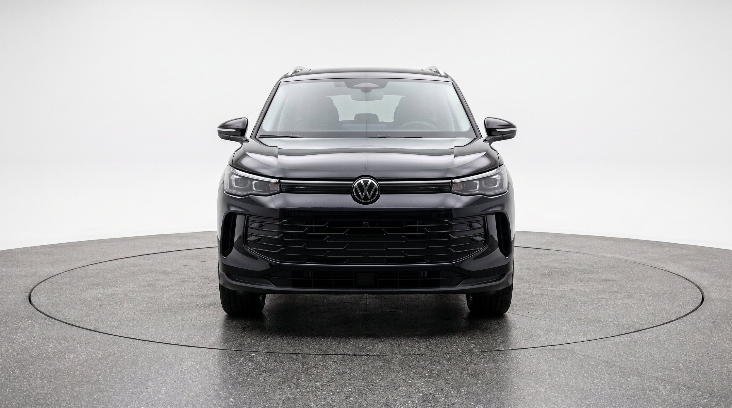 Thumbnail: 2026 Volkswagen Tiguan - 2