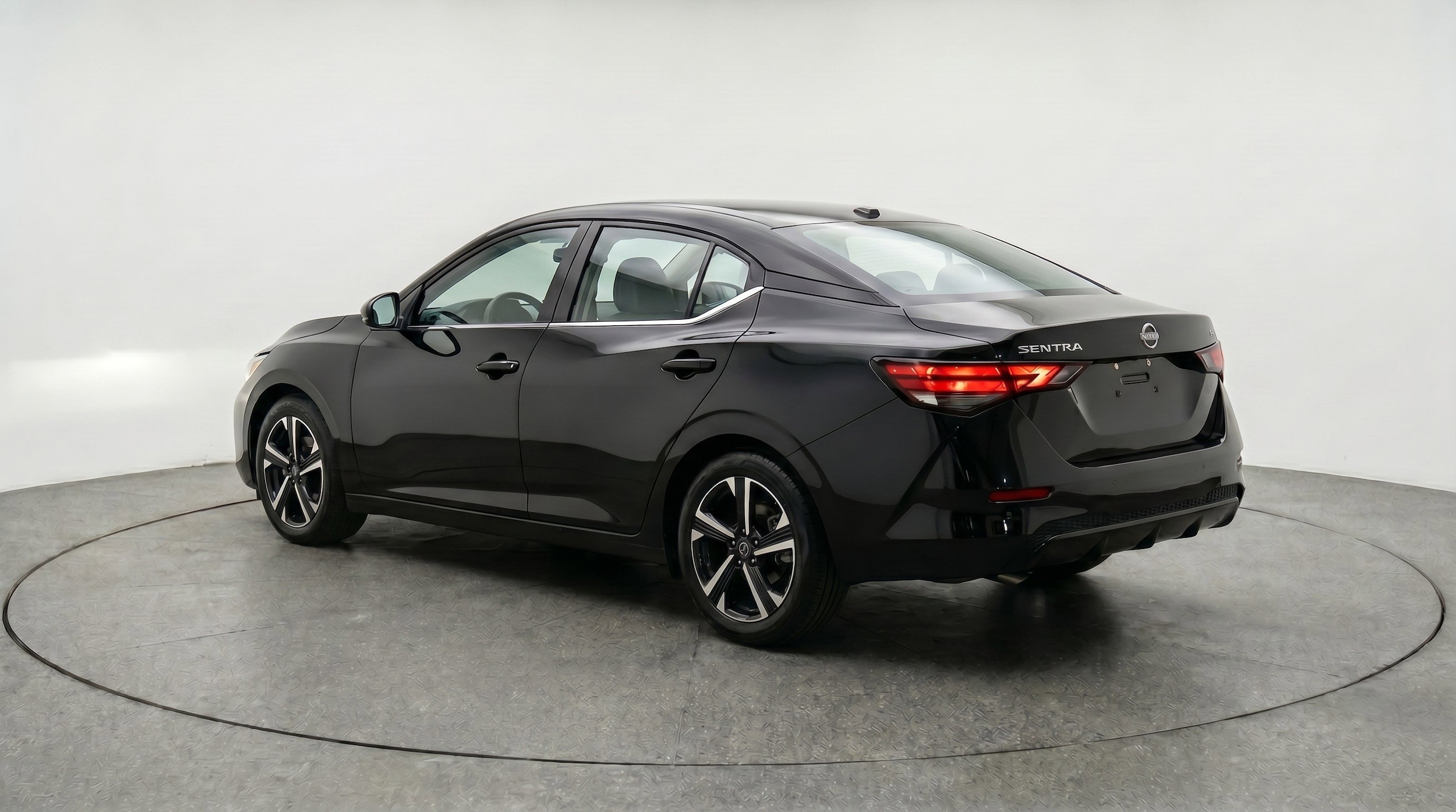 Thumbnail: 2025 Nissan Sentra - 6