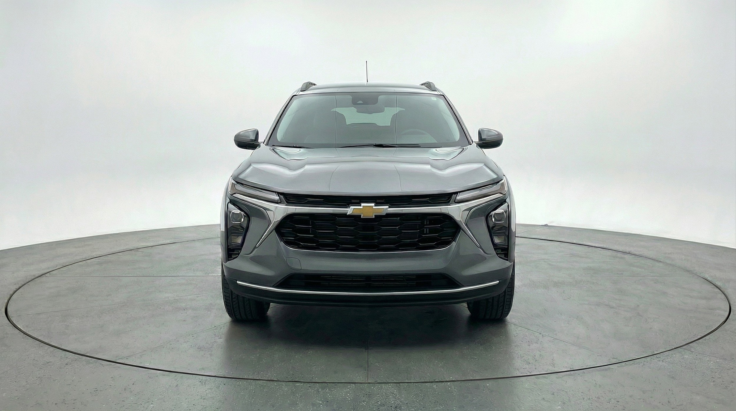 Thumbnail: 2025 Chevrolet Trax - 2