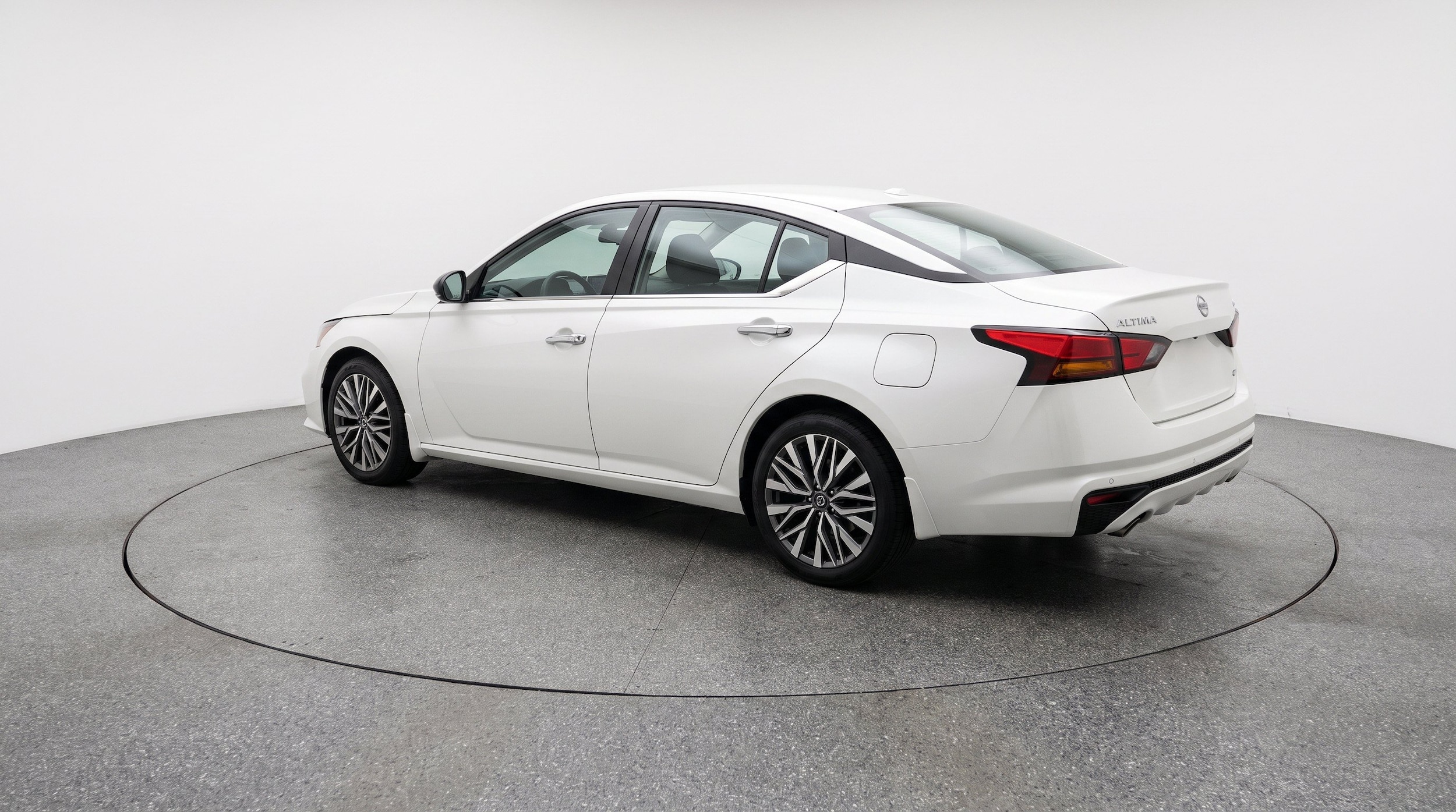 Thumbnail: 2025 Nissan Altima - 6