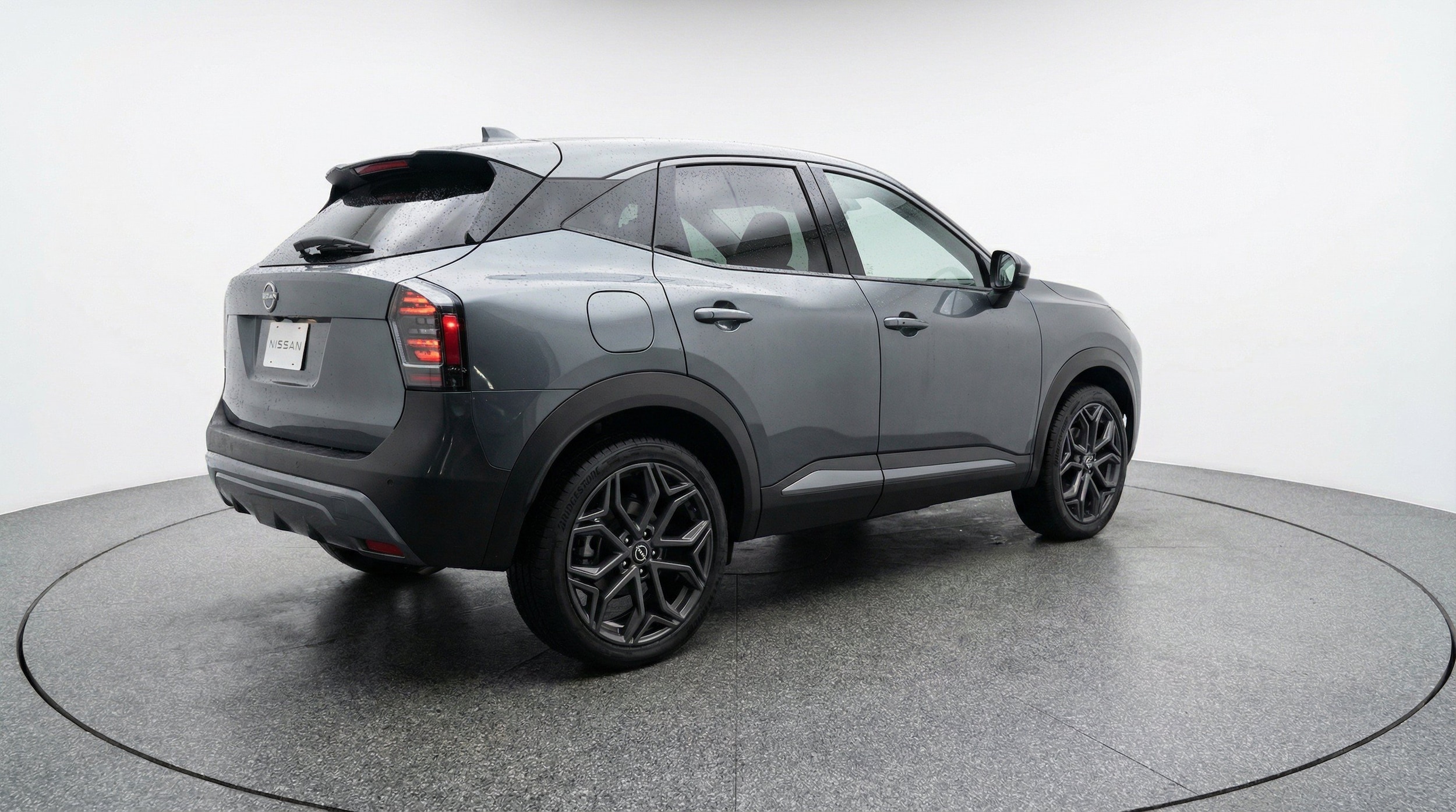Thumbnail: 2026 Nissan Kicks - 9