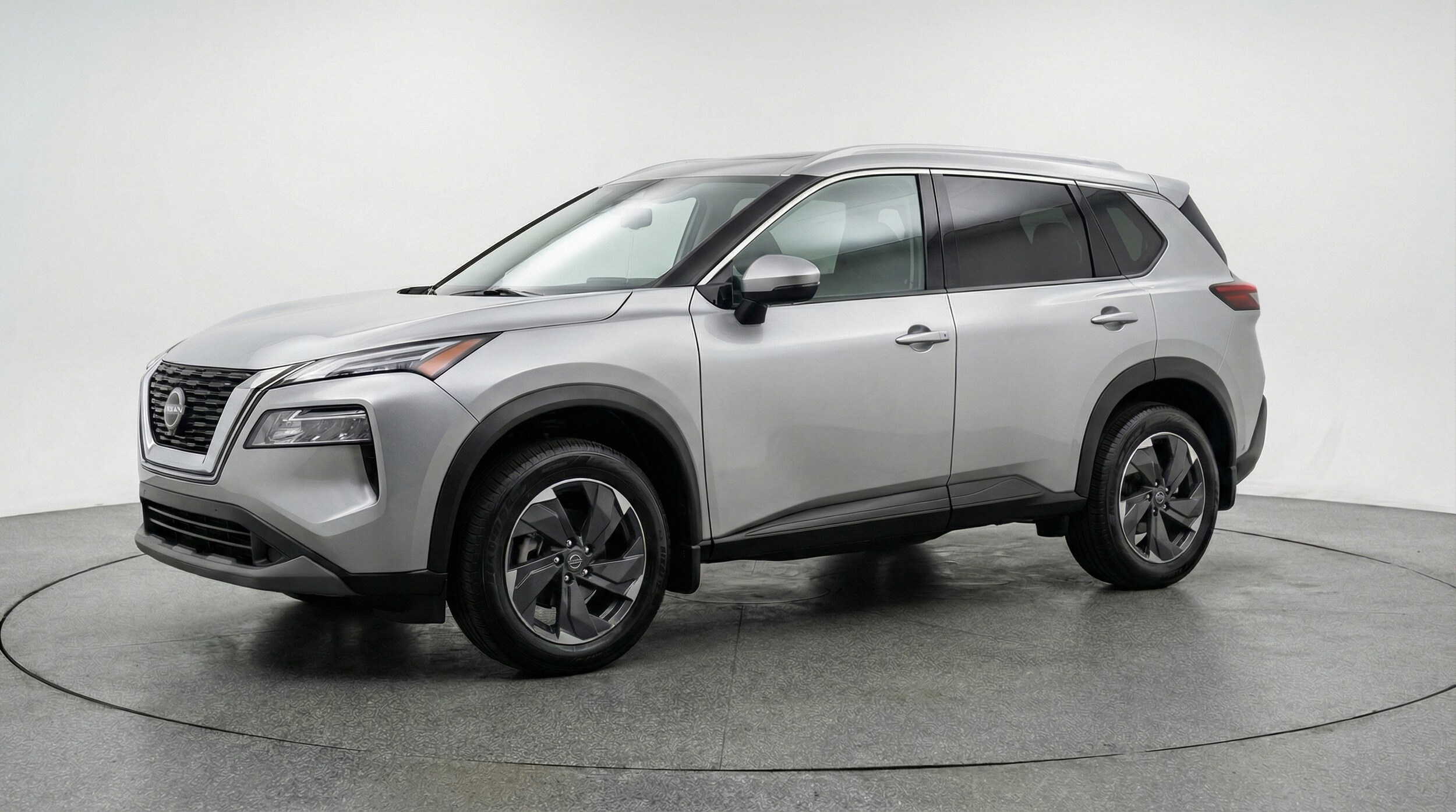 Thumbnail: 2025 Nissan Rogue - 3