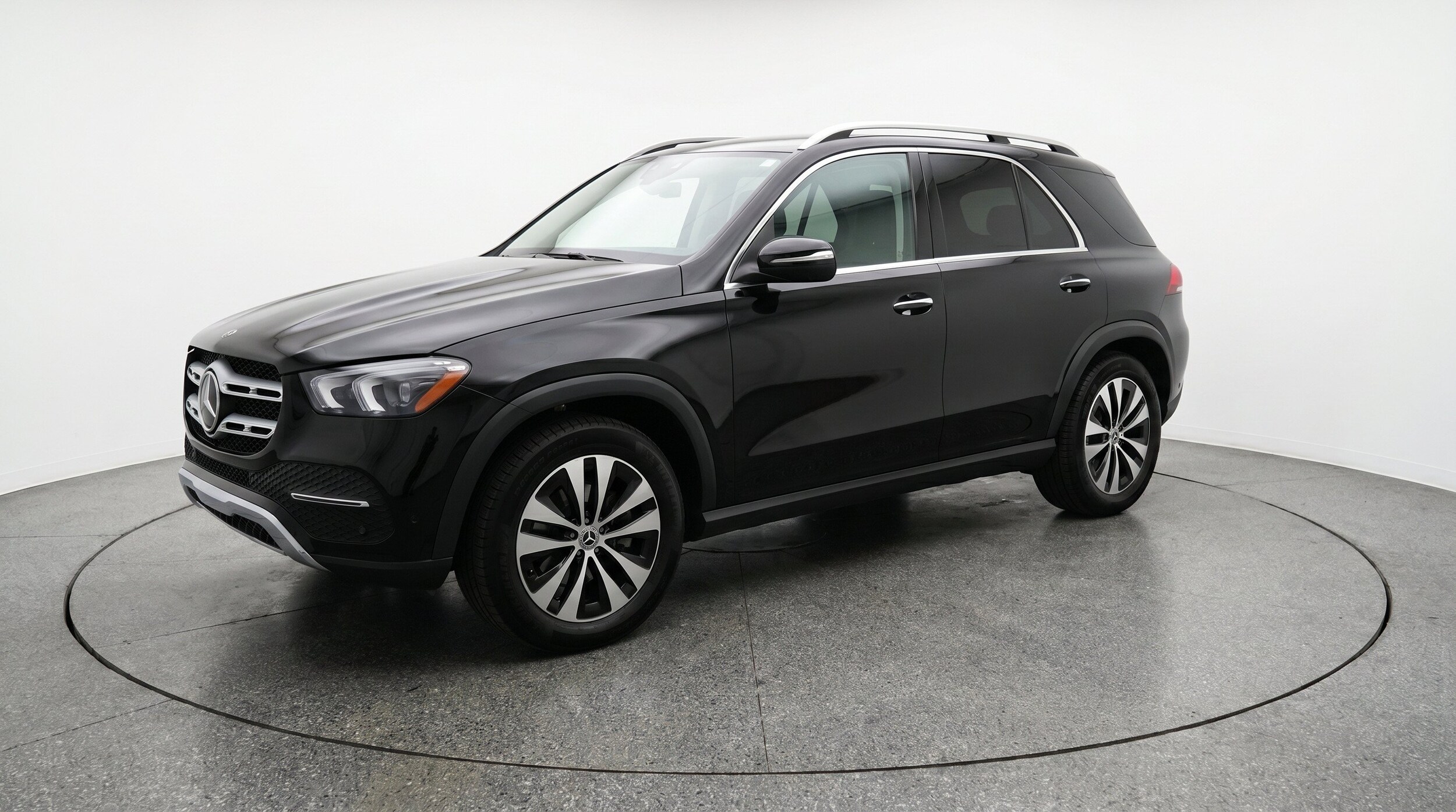 Thumbnail: 2026 Mercedes-Benz GLE - 3