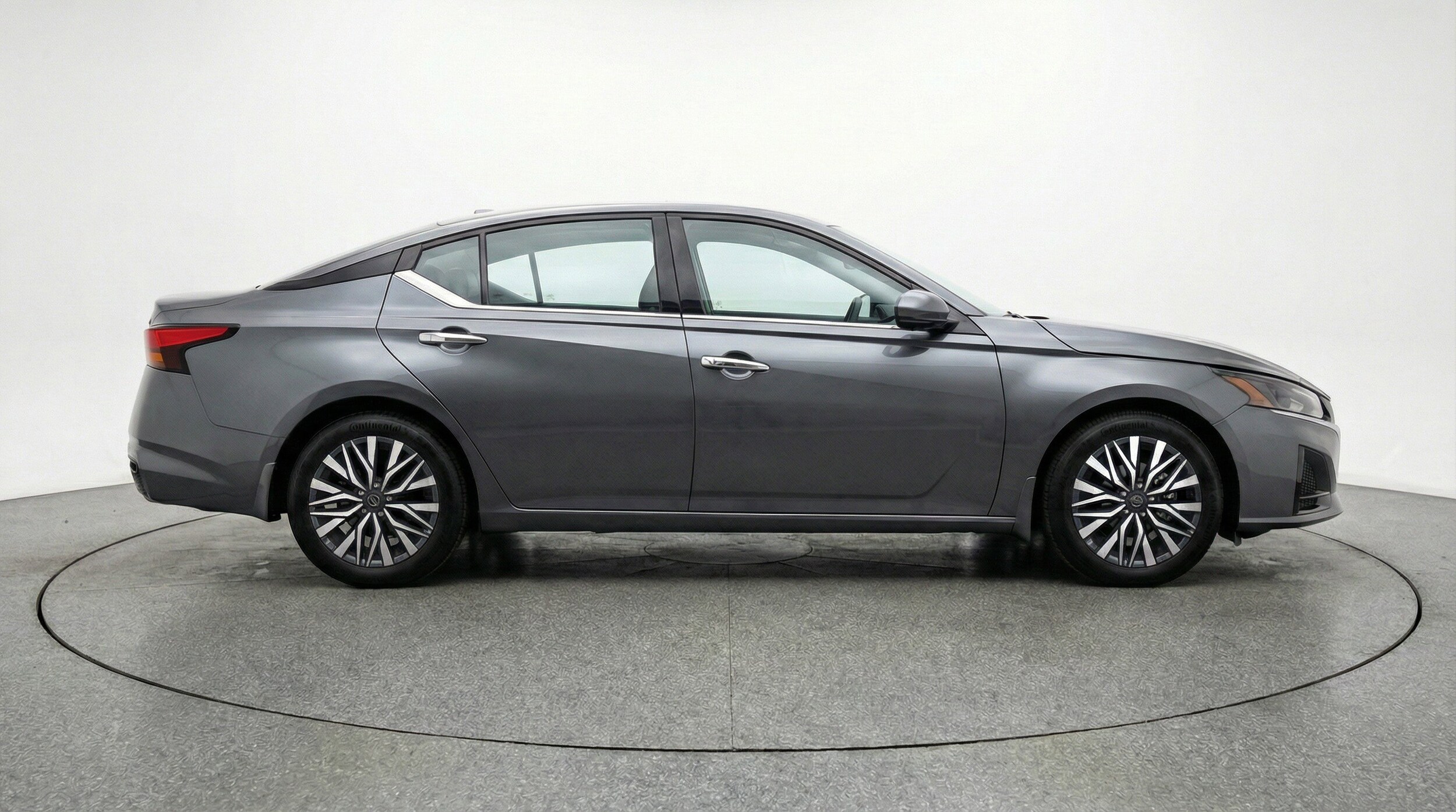 Thumbnail: 2025 Nissan Altima - 11