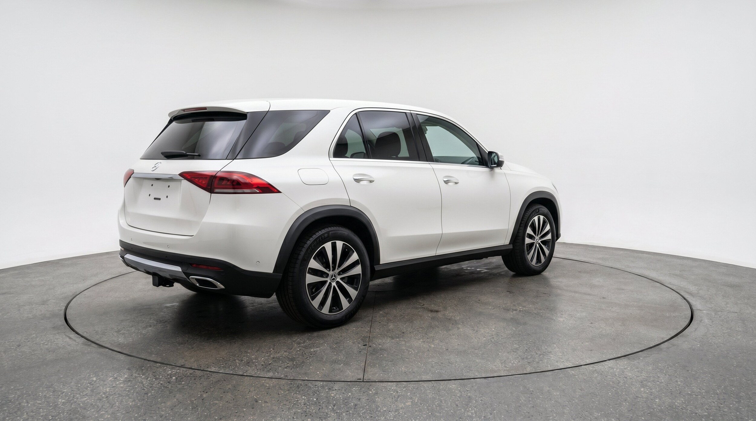 Thumbnail: 2026 Mercedes-Benz GLE - 9