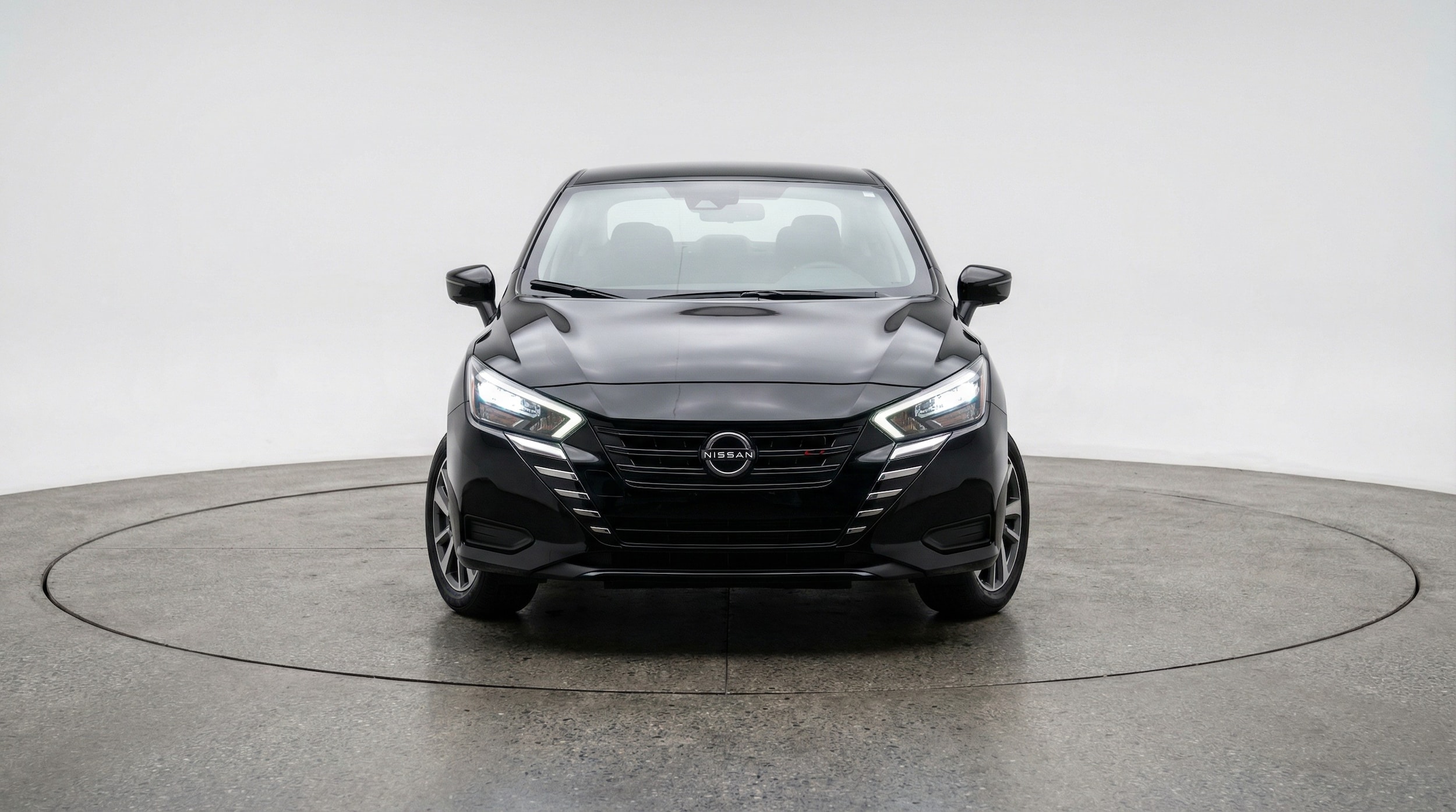 Thumbnail: 2025 Nissan Versa - 2