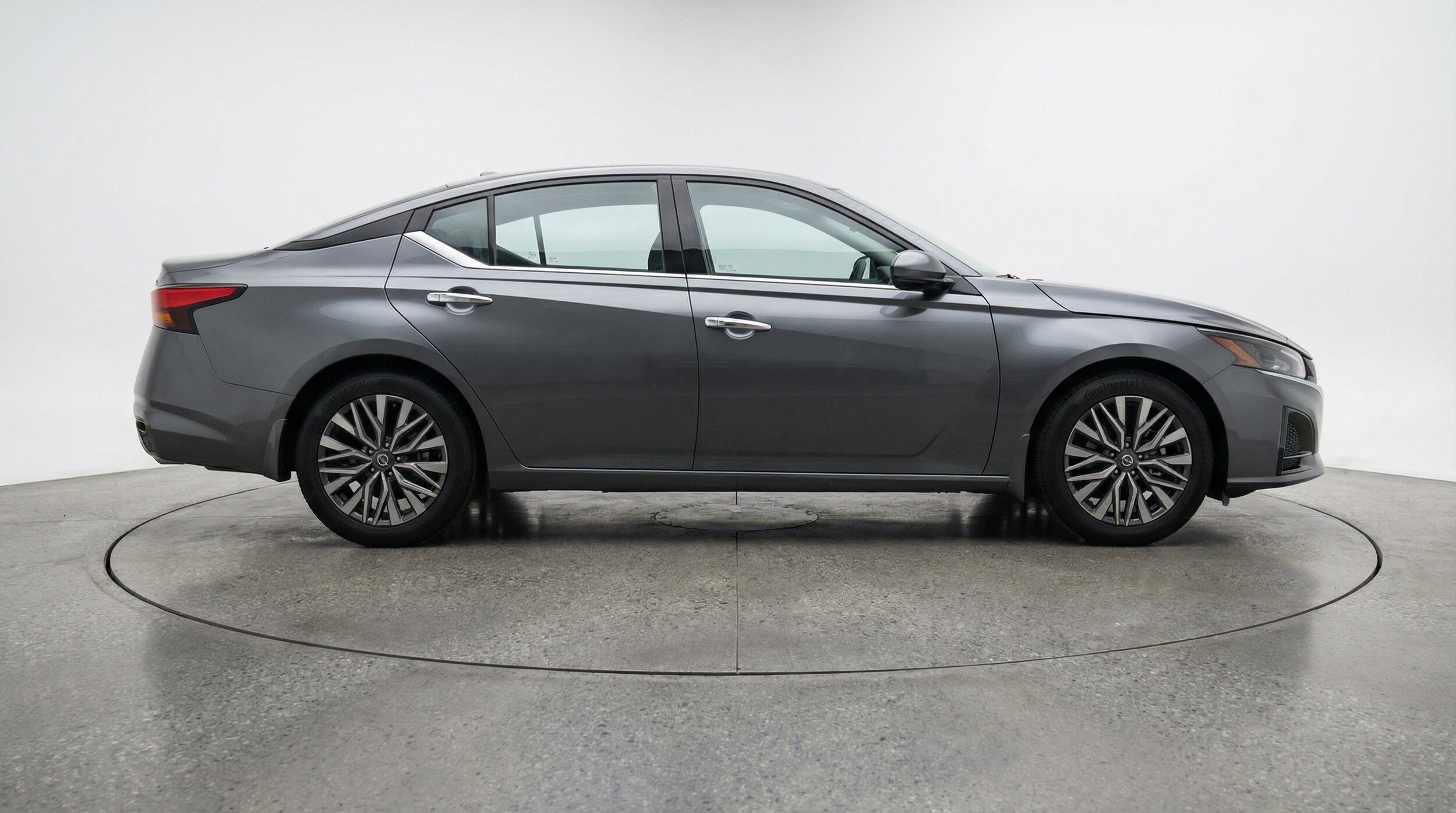 Thumbnail: 2025 Nissan Altima - 11