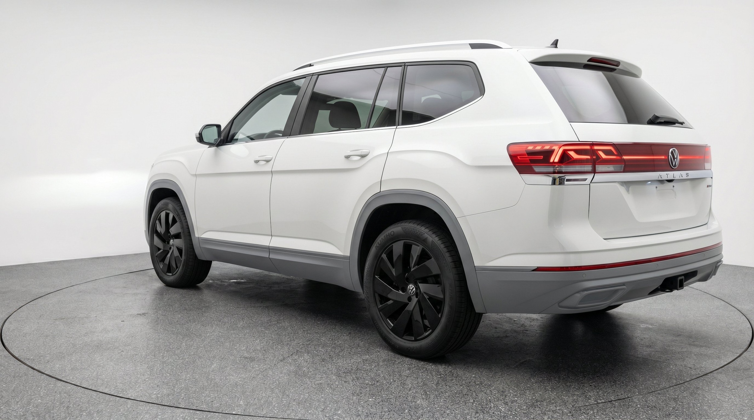 Thumbnail: 2026 Volkswagen Atlas - 6