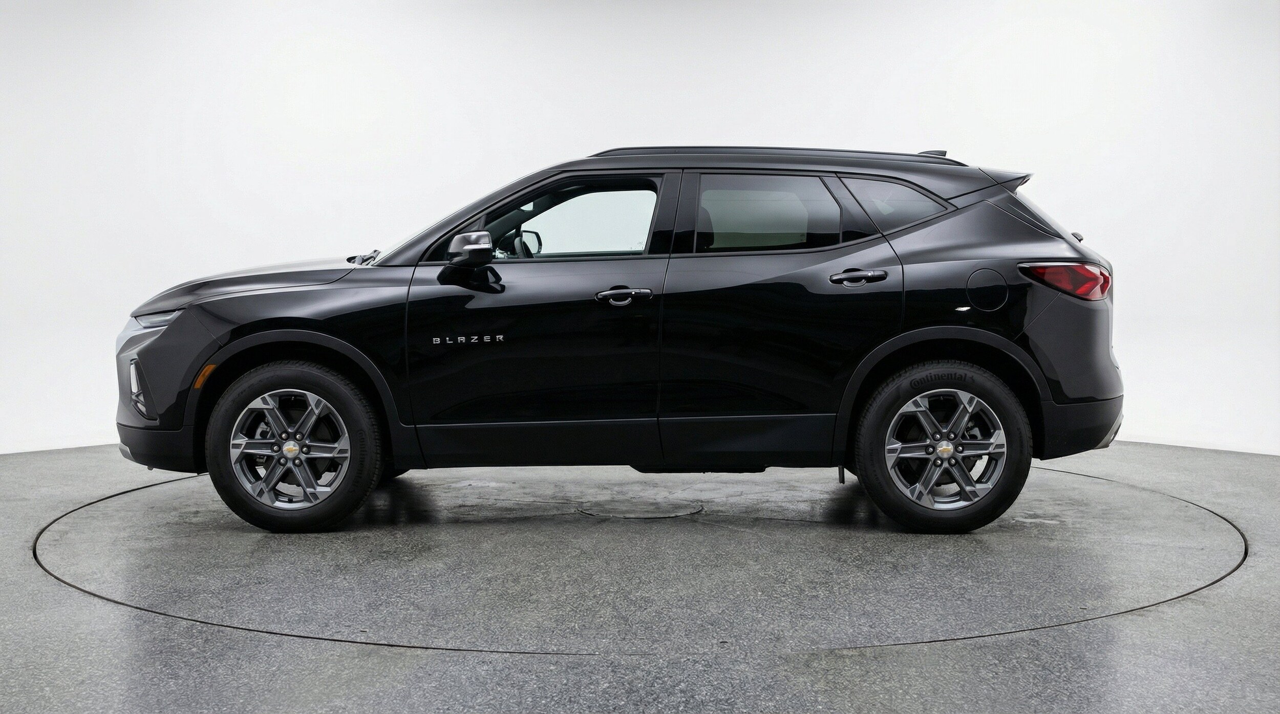 Thumbnail: 2026 Chevrolet Blazer - 5